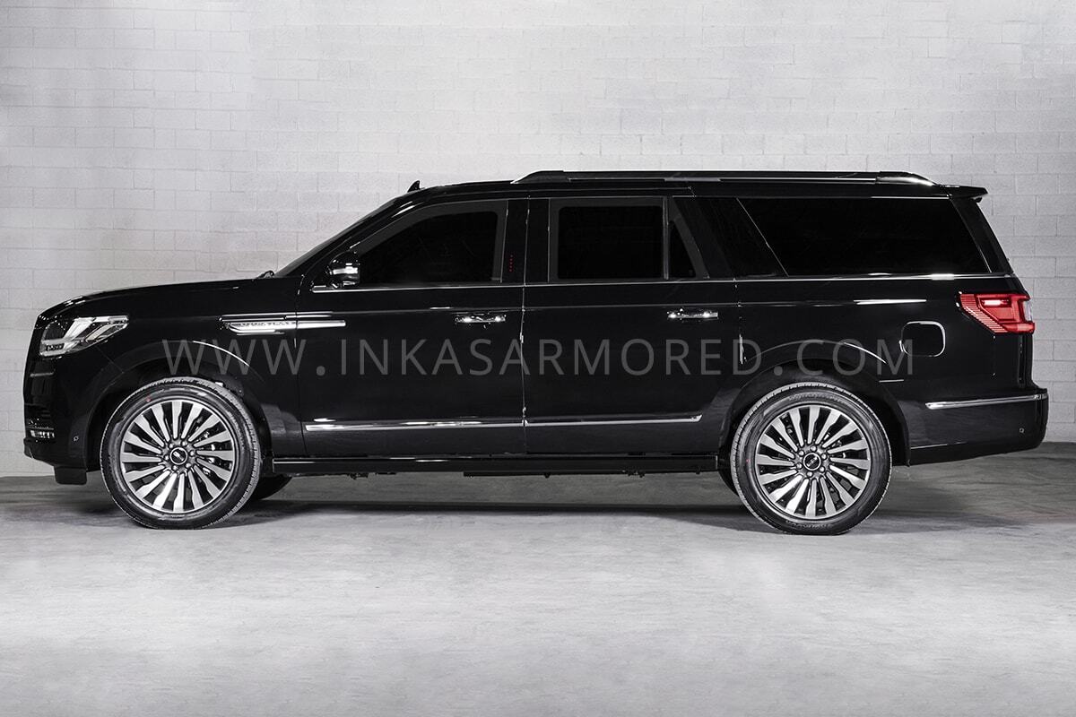 Lincoln Navigator 2020 hóa pháo đài bọc thép qua tay hãng độ Inkas 2020-lincoln-navigator-l-armored-inkas-3.jpg