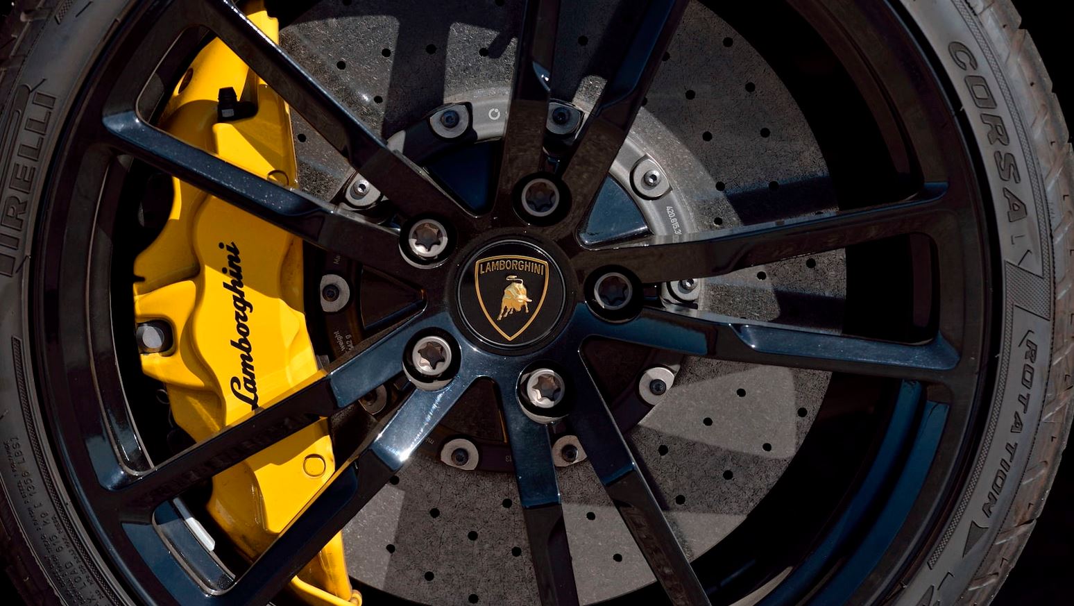 Chiêm ngưỡng hàng hiếm Lamborghini Gallardo LP570-4 Squadra Corse 2014-lamborghini-gallardo-squadra-corse-mecum-14.jpg