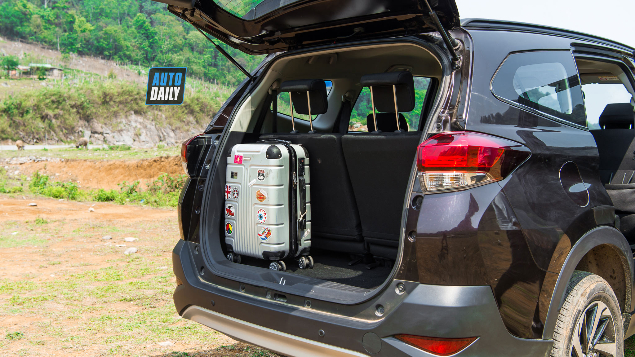 Đánh giá Toyota Rush – Tốt ở cả vai trò MPV và SUV toyota-rush-016.jpg