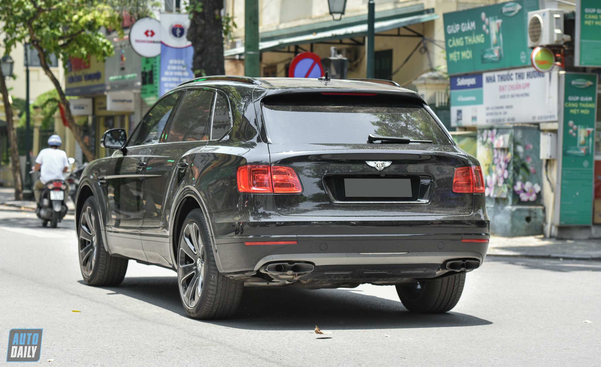 Ảnh Bentley Bentayga Design Series 2020 độc nhất Việt Nam dsc-7645.jpg