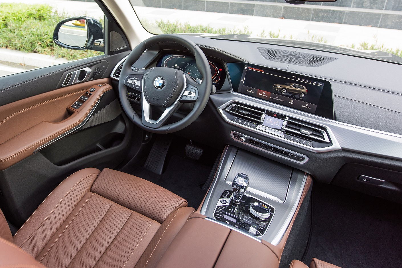 Giá xe BMW X1 2023 lăn bánh thông số khuyến mãi trả góp