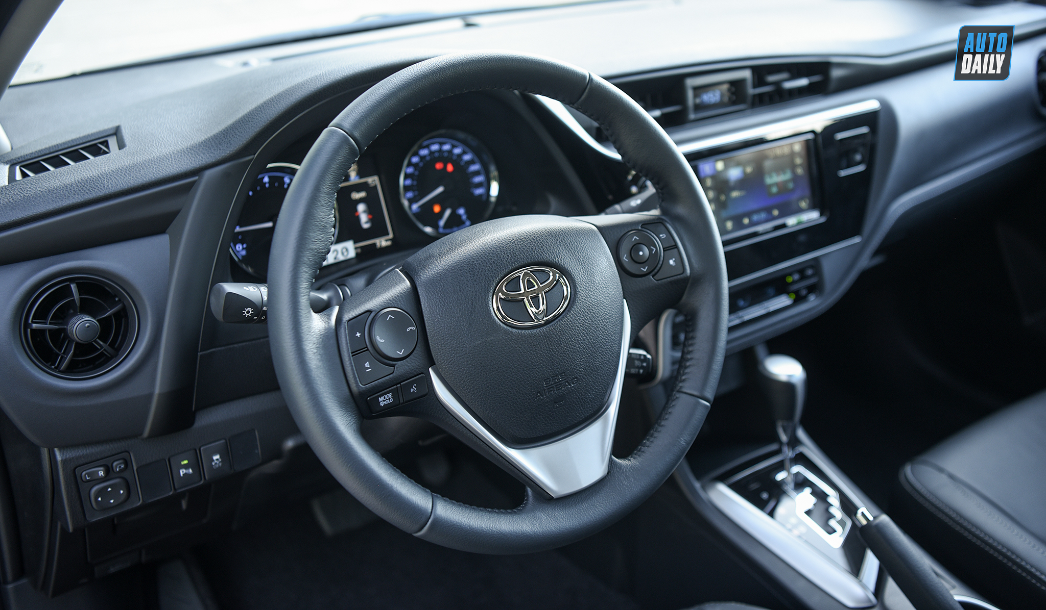 Ảnh chi tiết Toyota Corolla Altis 2020 giá từ 733 triệu tại đại lý dsc-5788-copy.jpg