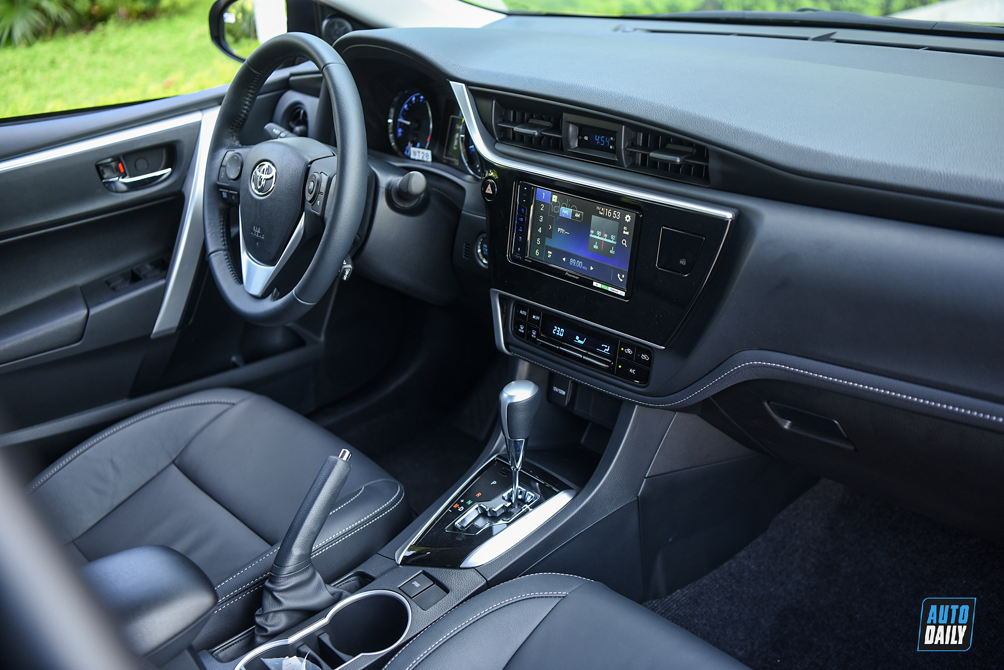 Ảnh chi tiết Toyota Corolla Altis 2020 giá từ 733 triệu tại đại lý dsc-5798-copy.jpg