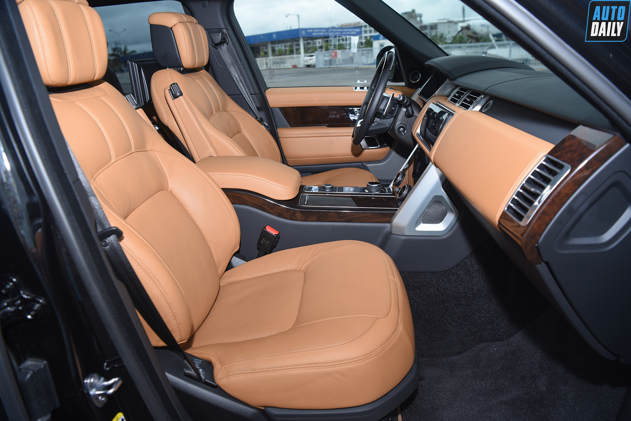 Ảnh chi tiết Range Rover Autobiography LWB P400 2020 hơn 11 tỷ 24.jpg