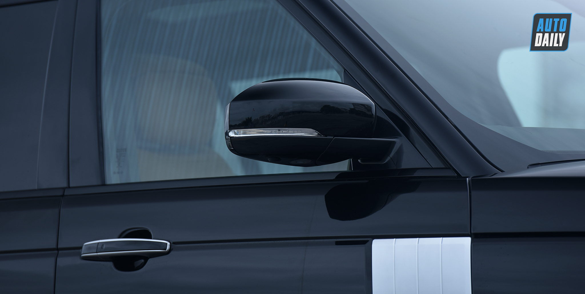 Ảnh chi tiết Range Rover Autobiography LWB P400 2020 hơn 11 tỷ 7.jpg