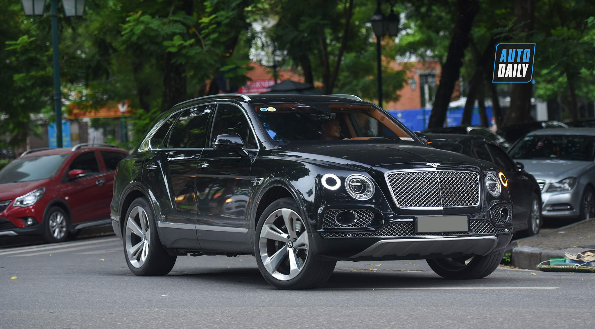 McLaren 720S Spider và dàn xe siêu sang 'Offline' tại Hà Nội 25.jpg