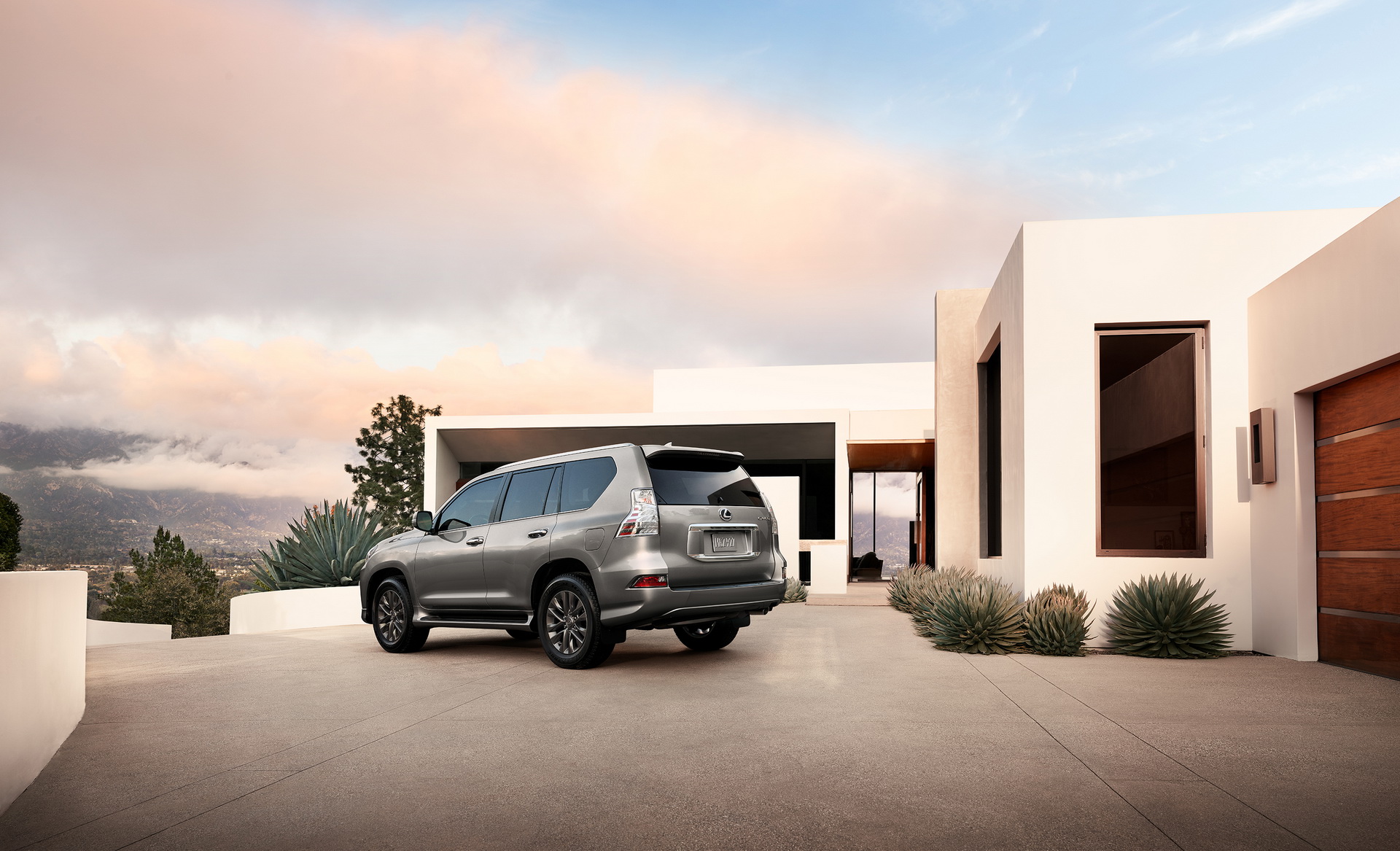 2021-lexus-gx-10.jpg