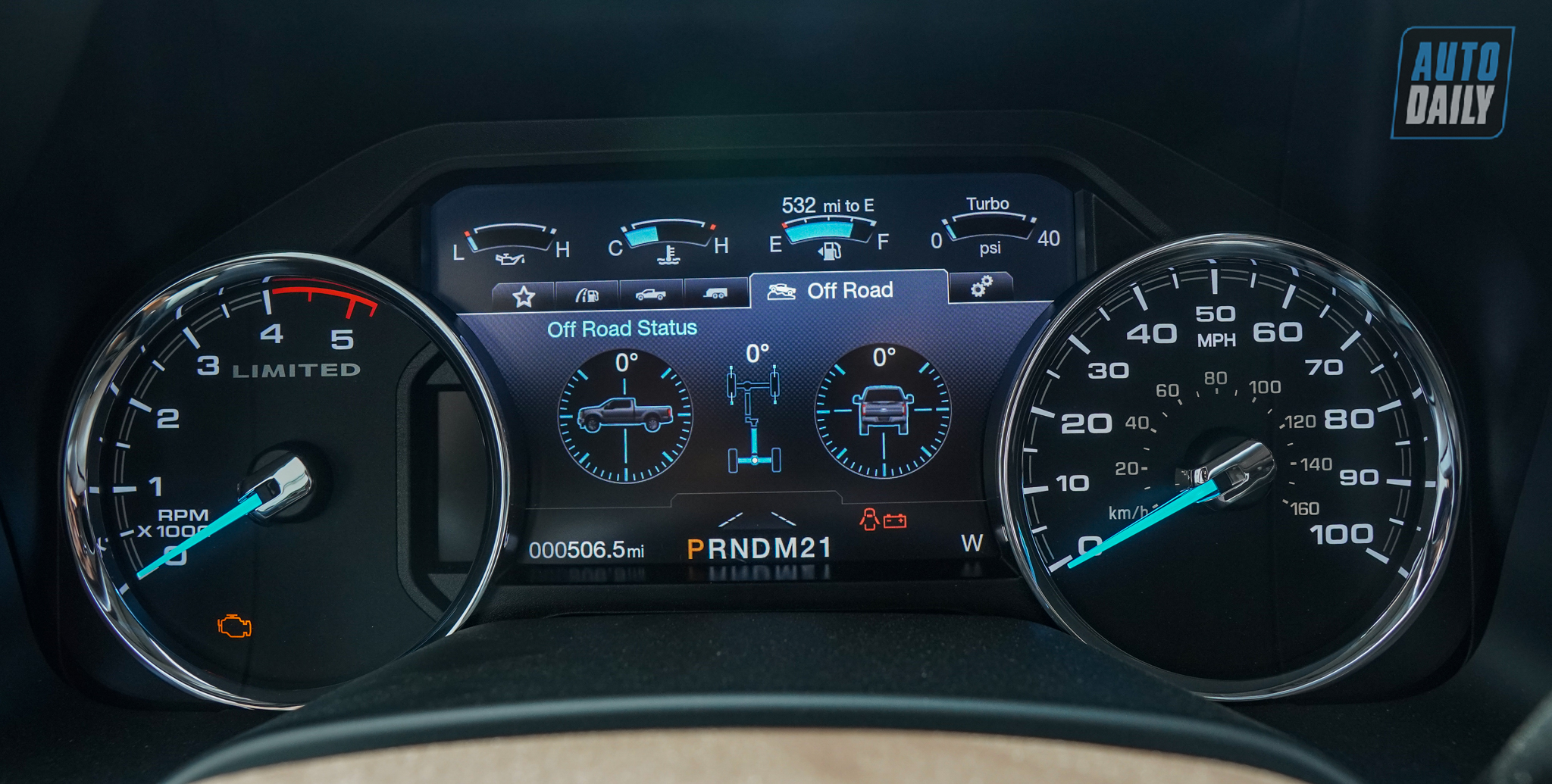 Ảnh chi tiết Ford F-450 Super Duty Limited giá hơn 6 tỷ dsc03391-2.jpg