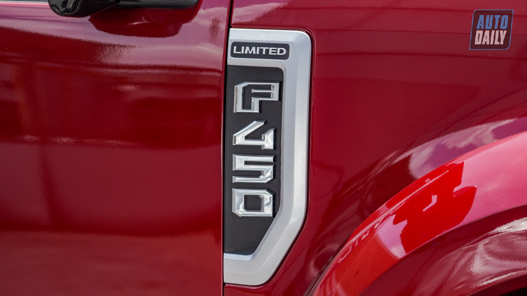 Ảnh chi tiết Ford F-450 Super Duty Limited giá hơn 6 tỷ dsc03422-2.jpg