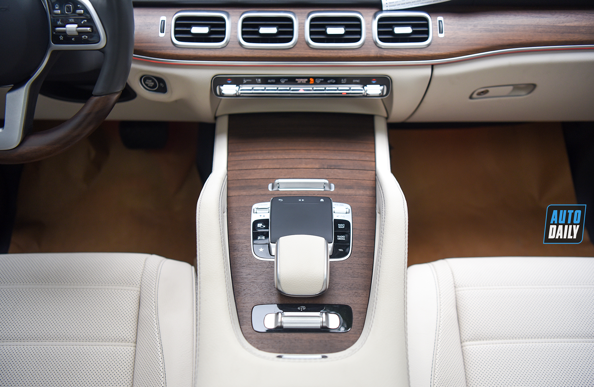 Ảnh chi tiết Mercedes-Benz GLS 450 4Matic 2020 nhập Mỹ 20.jpg