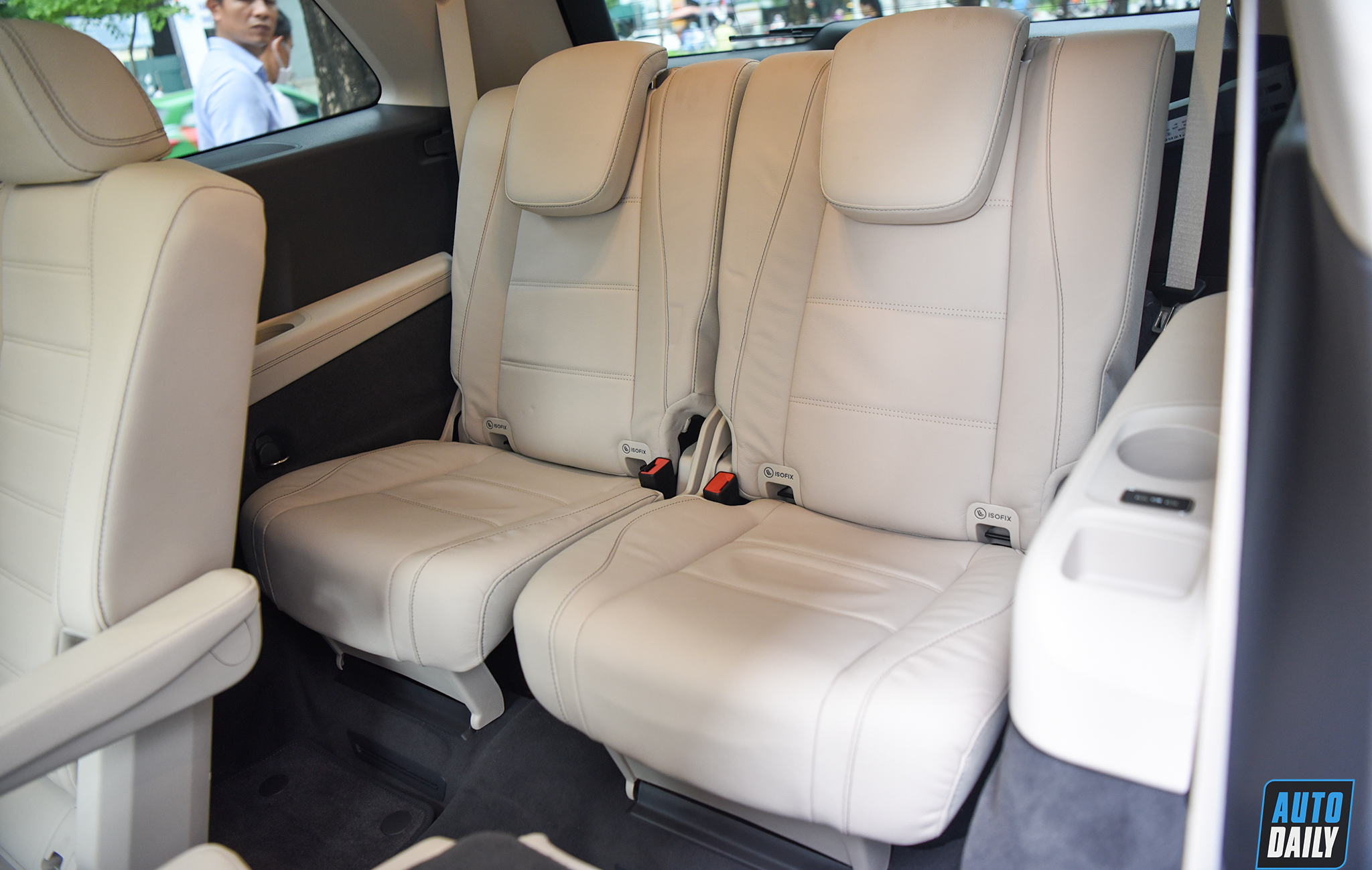 Ảnh chi tiết Mercedes-Benz GLS 450 4Matic 2020 nhập Mỹ 40.jpg