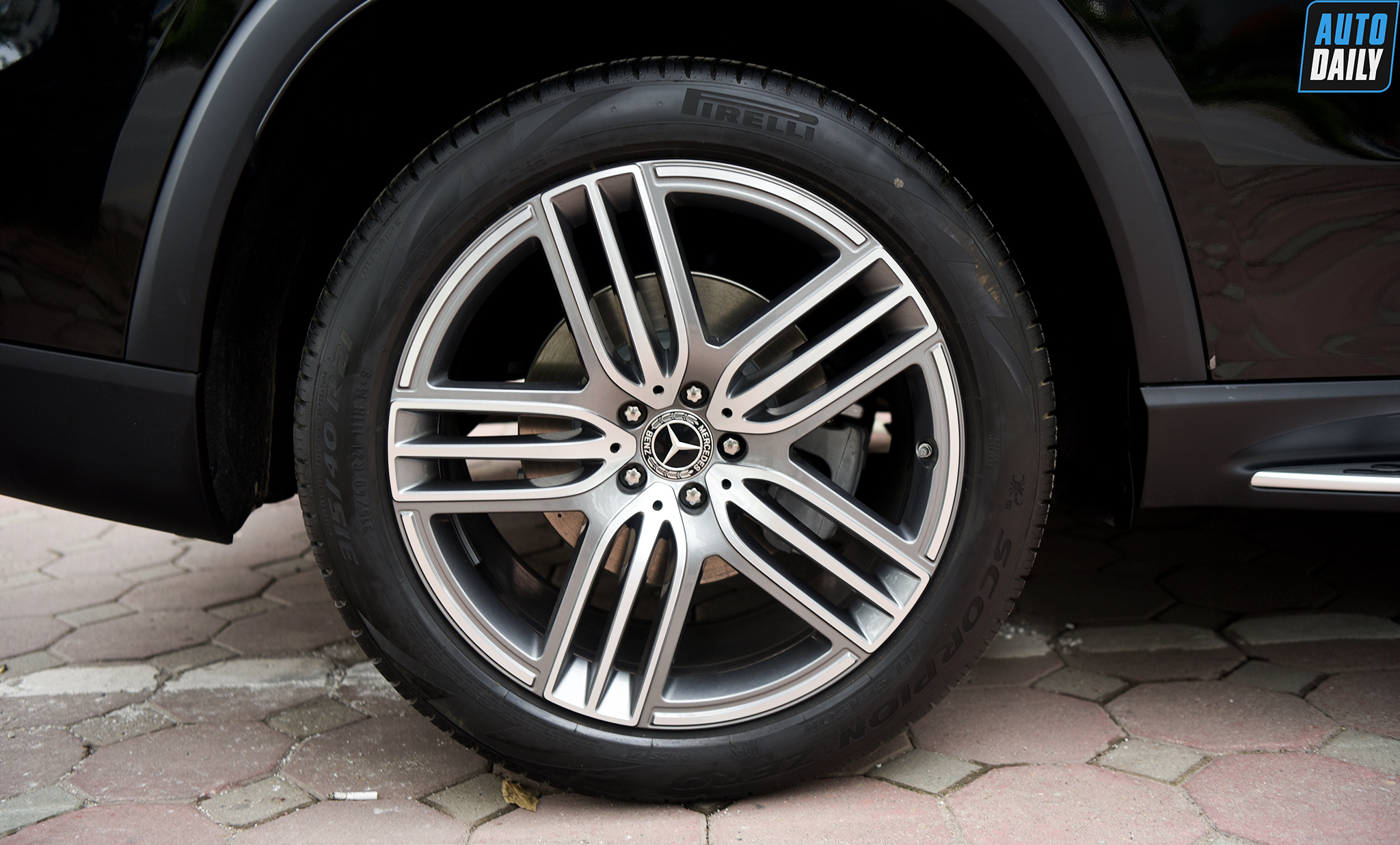 Ảnh chi tiết Mercedes-Benz GLS 450 4Matic 2020 nhập Mỹ 48.jpg