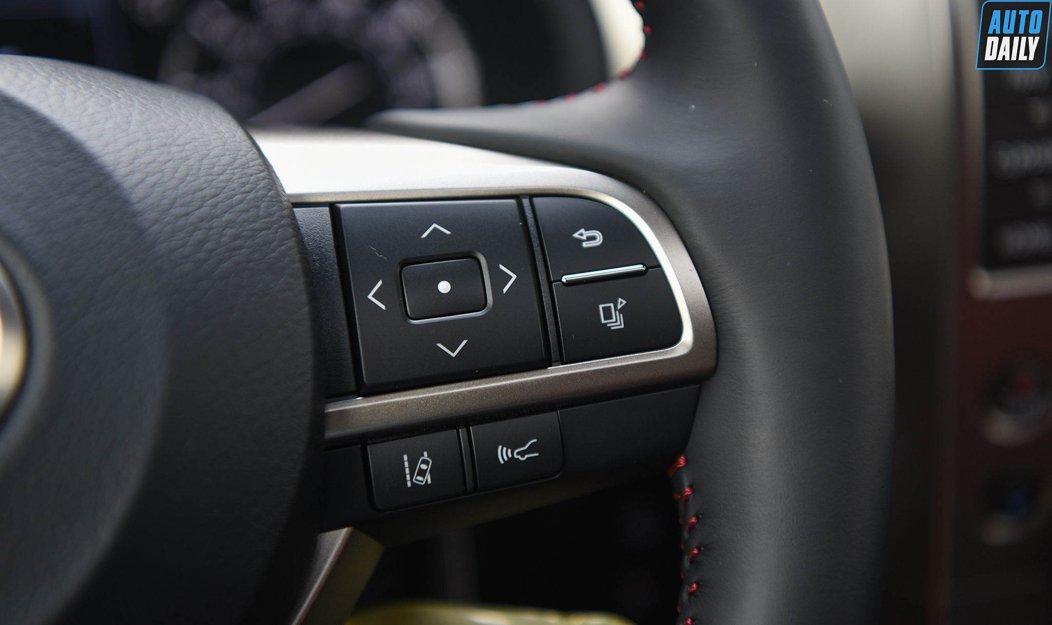 Ảnh chi tiết Lexus GX 460 Luxury 2020 nhập Mỹ giá 6 tỷ 28.jpg