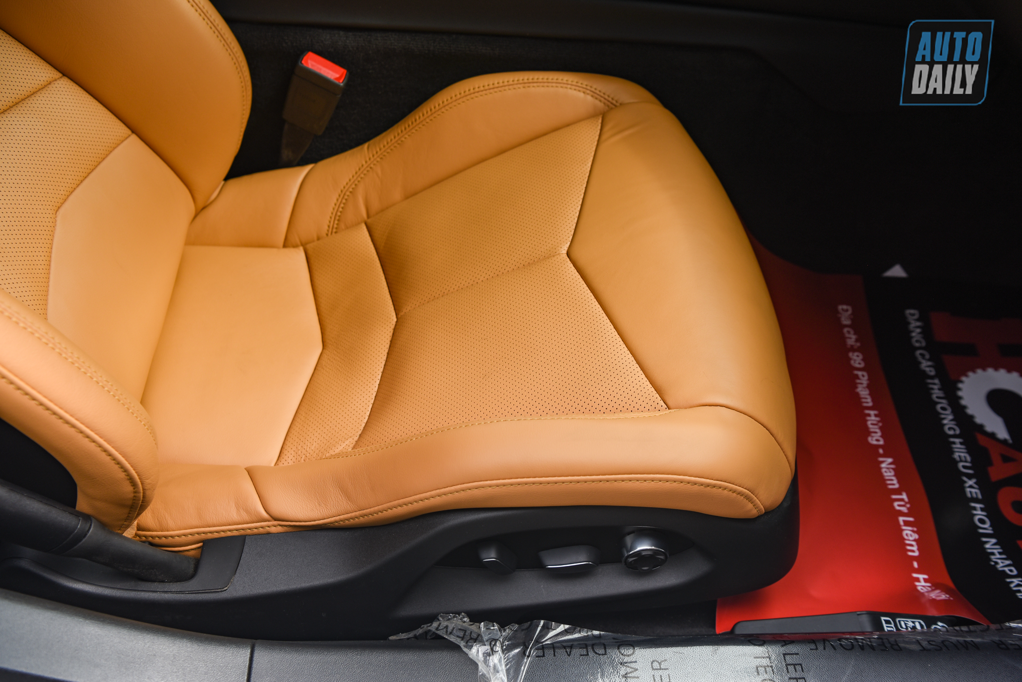 Ảnh chi tiết Chevrolet Corvette C8 2020 đầu tiên về Việt Nam dsc-1770.jpg