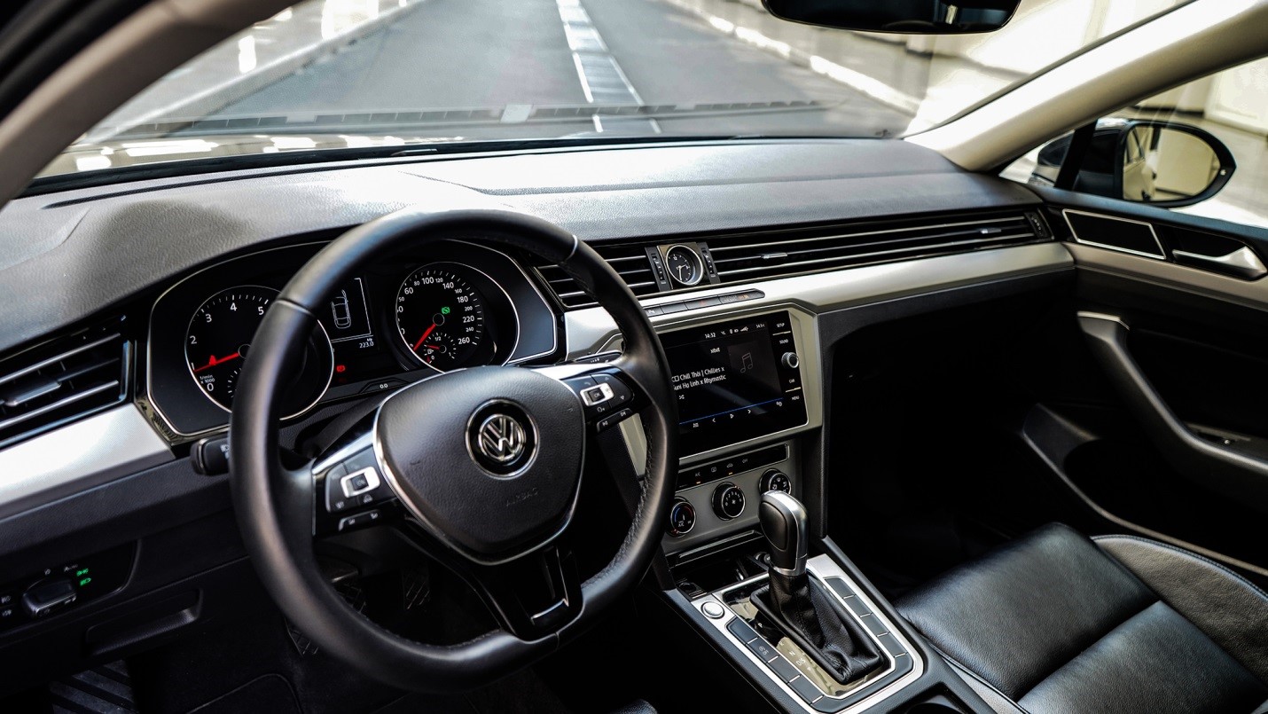 vw-passat-bluemotion-2.jpg