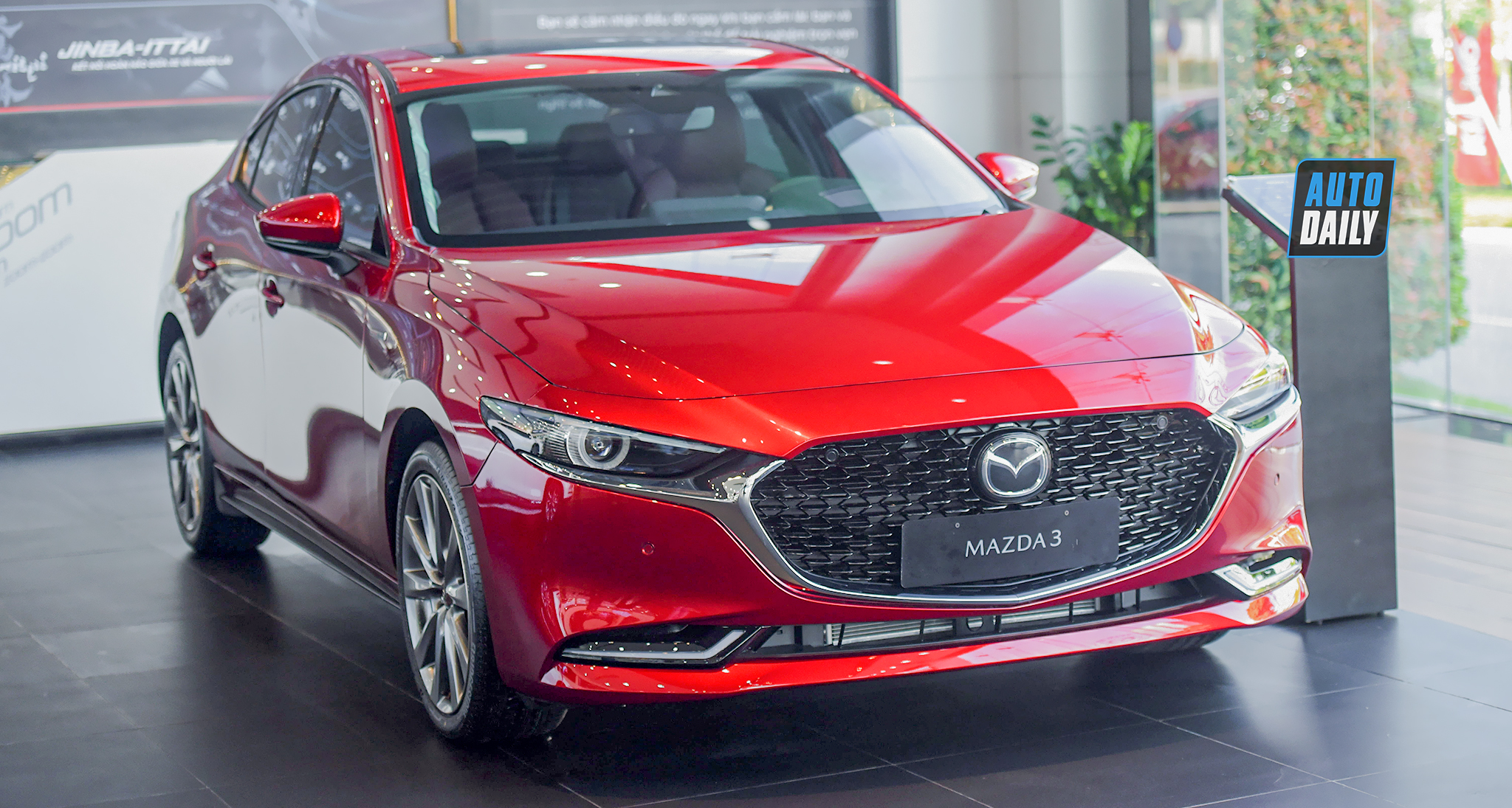 Tăng 20 triệu, Mazda3 2020 bản kỉ niệm 100 năm có gì đặc biệt?