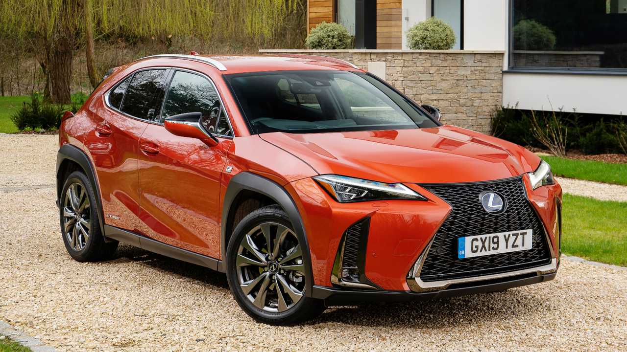 2020-lexus-ux.jpg