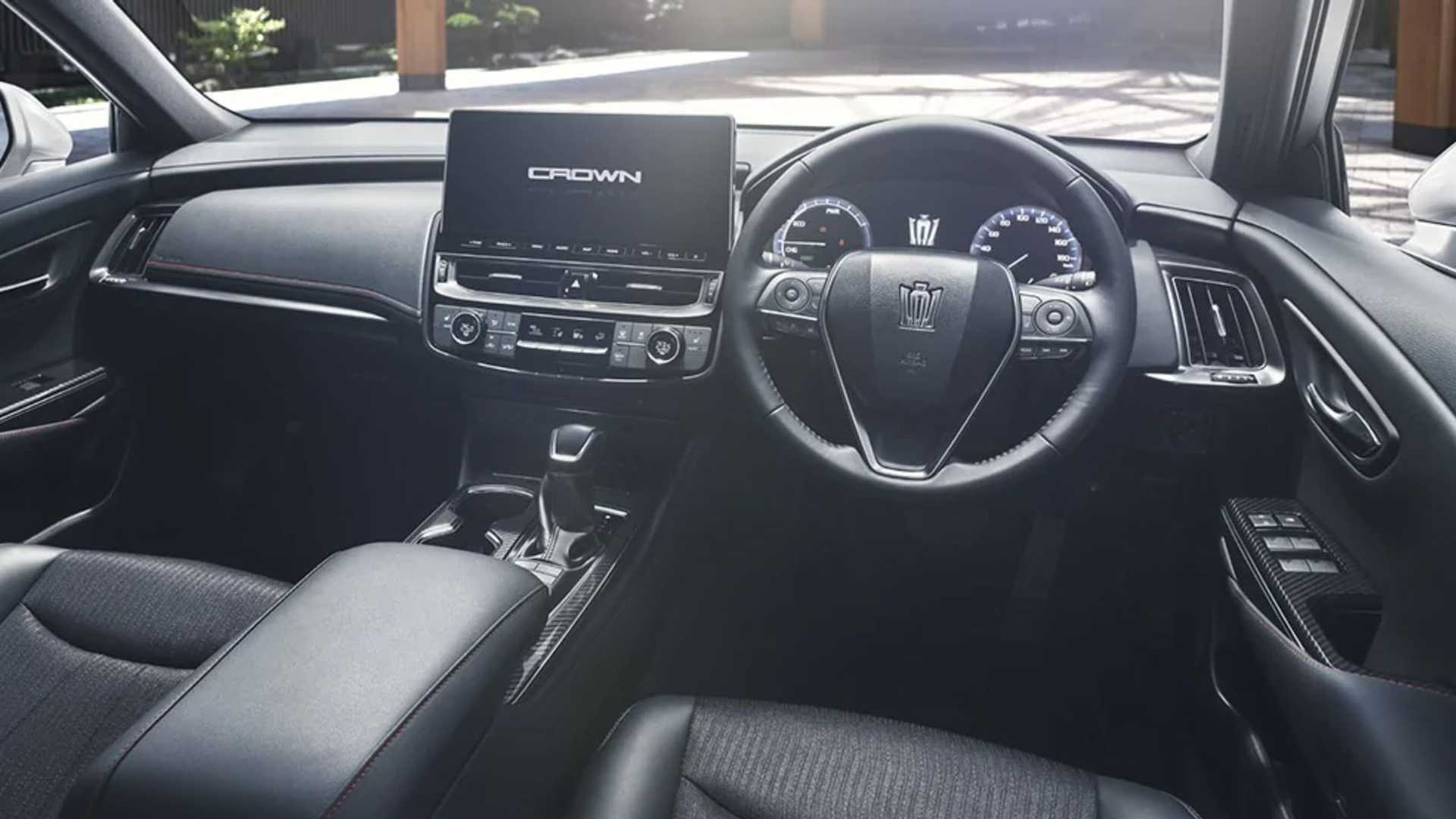 Bùng nổ xe gầm cao, Toyota lên kế hoạch làm SUV Crown Toyota Crown 2021 ra mắt với màn hình cỡ lớn, giá từ 47.000 USD 2021-toyota-crown-update-1.jpg