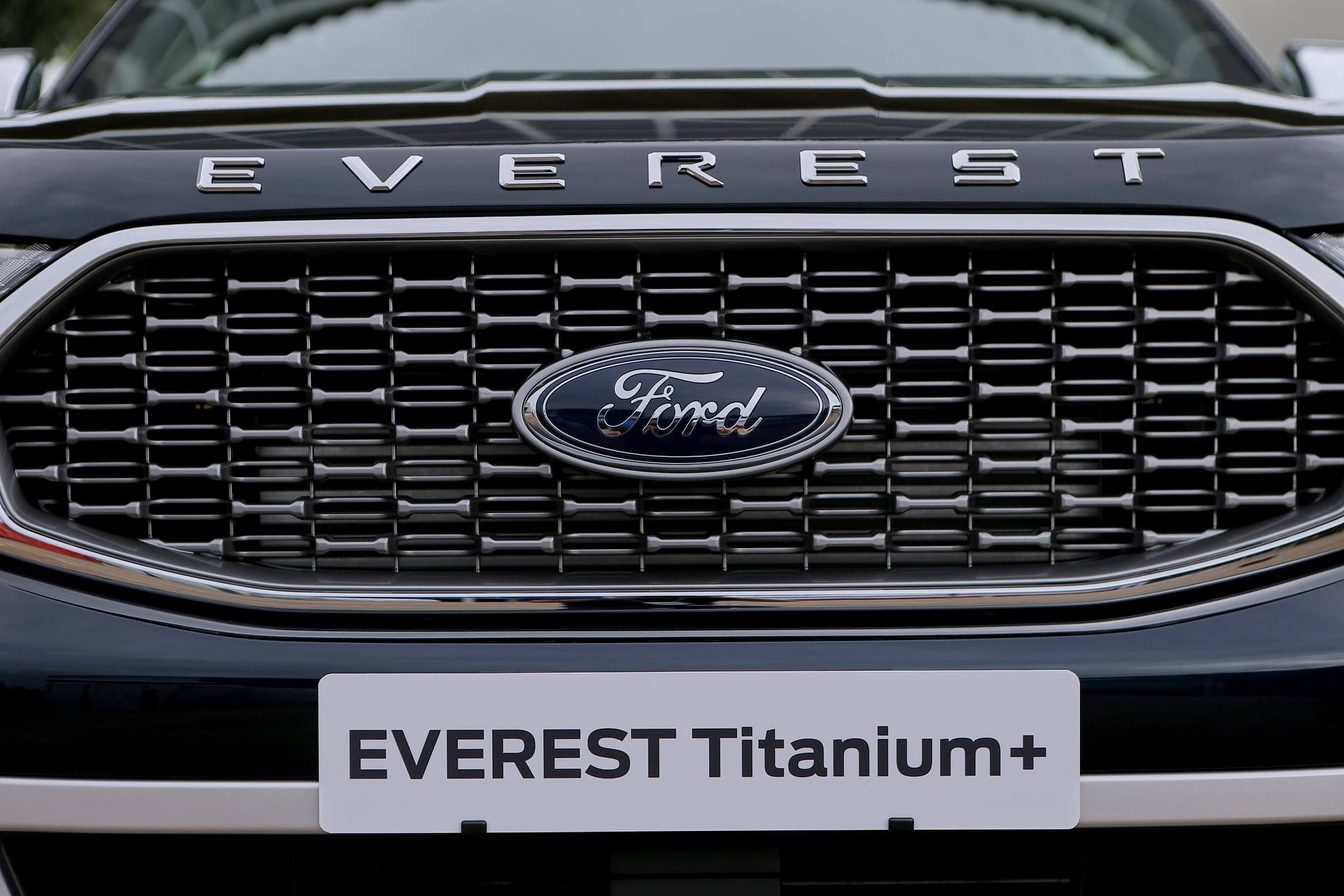 Ford Everest 2021 ra mắt với nâng cấp nhẹ, giá từ 41.730 USD 123334287-3364364793681519-5847071974363036745-o.jpg