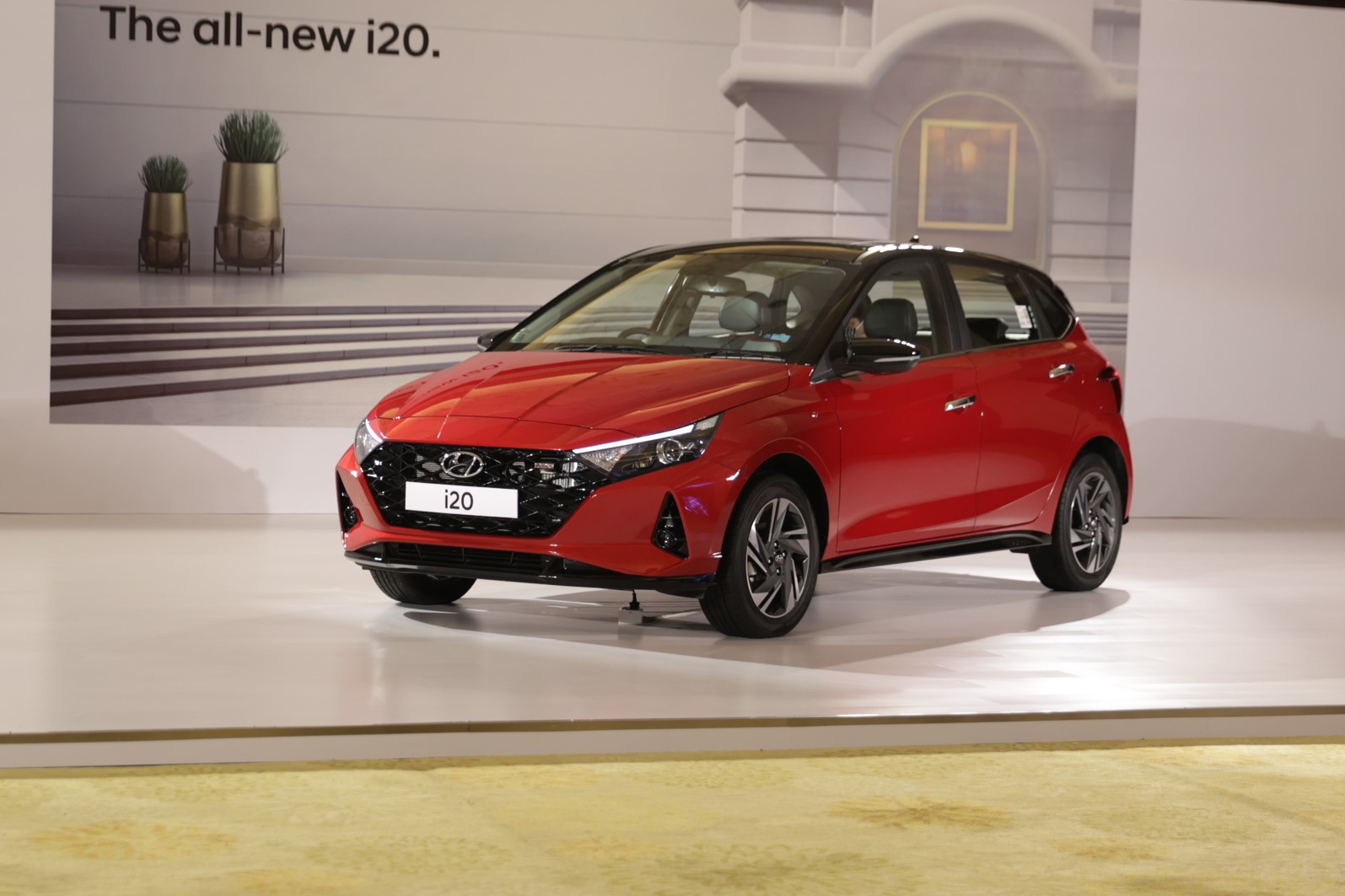 new-hyundai-i20-front-3-quarter-926f.jpg