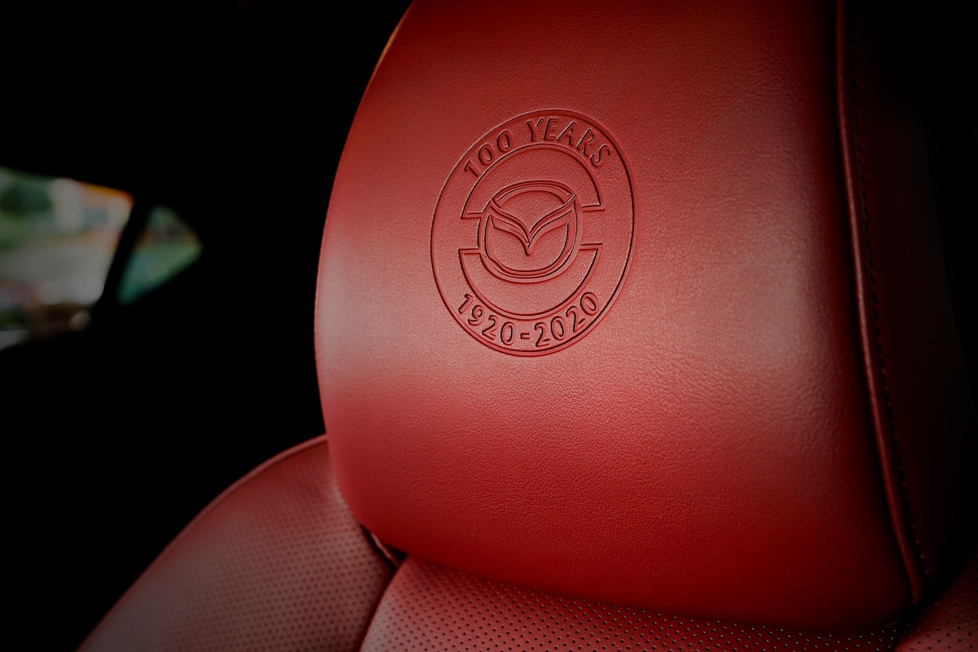 Chào đón All-New Mazda3 & Mazda3 Sport đặc biệt kỷ niệm 100 năm 100-nam-mazda-01.jpg