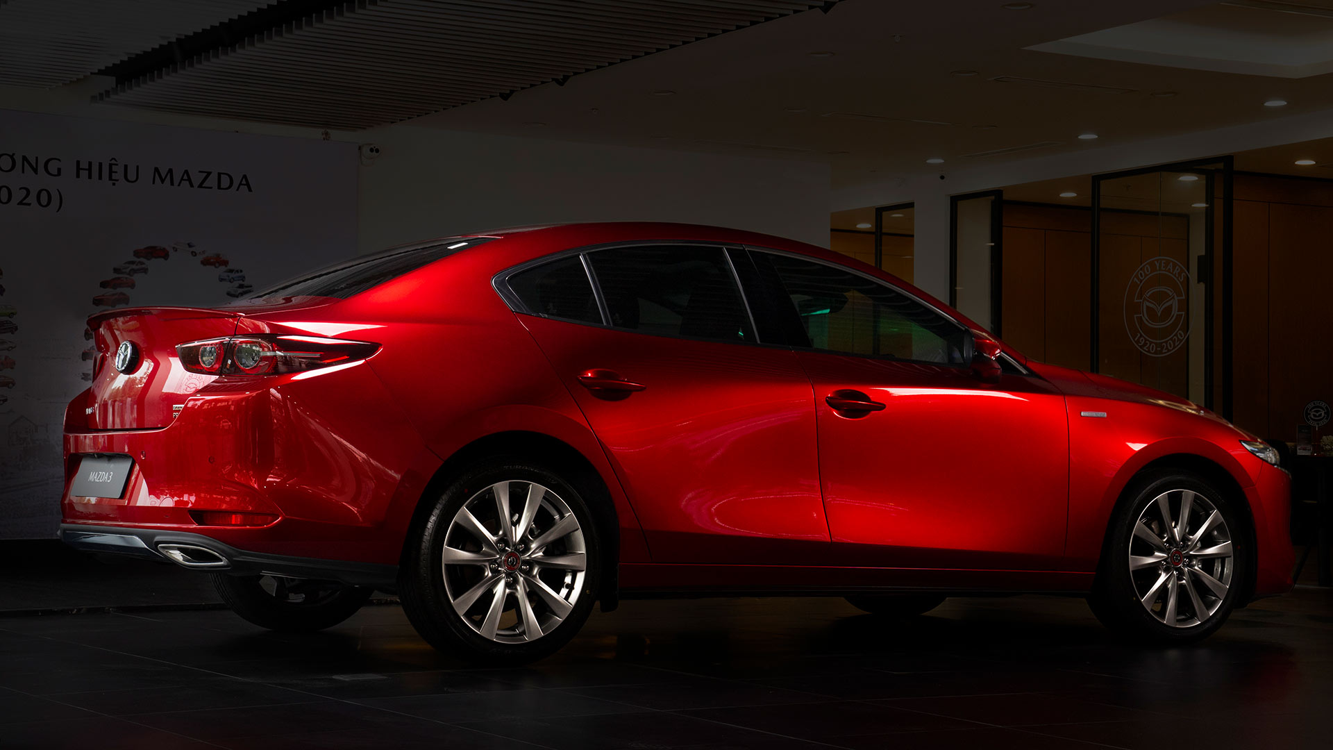 Chào đón All-New Mazda3 & Mazda3 Sport đặc biệt kỷ niệm 100 năm 100-nam-mazda-03.jpg