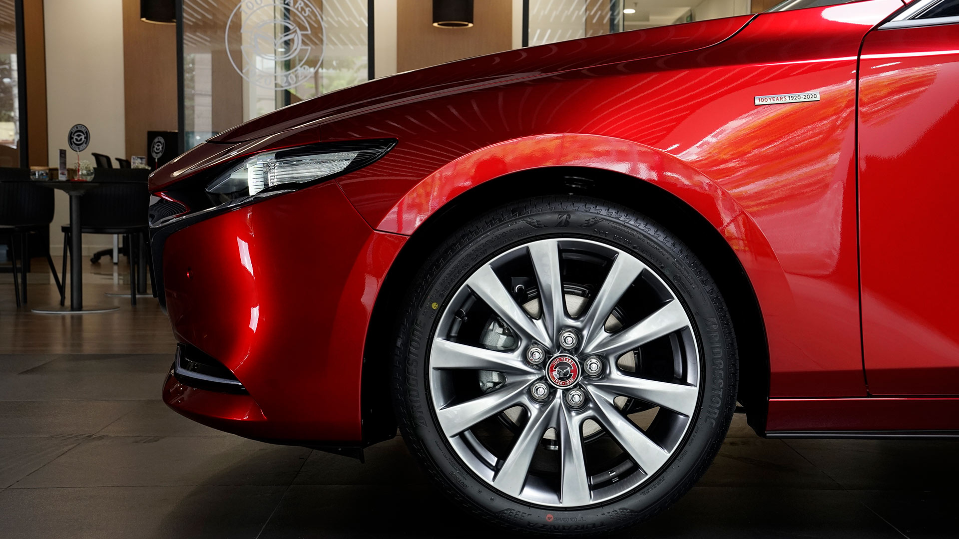 Chào đón All-New Mazda3 & Mazda3 Sport đặc biệt kỷ niệm 100 năm 100-nam-mazda-04.jpg