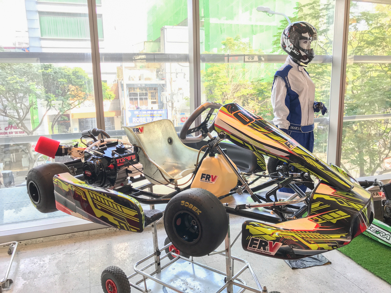 Sắp có giải đua xe Go-Kart liên tục trong 2 giờ đầu tiên tại Việt Nam Thắng-hay-thua-đua-mới-biết-mùa-2-Go-Kart (4).JPG