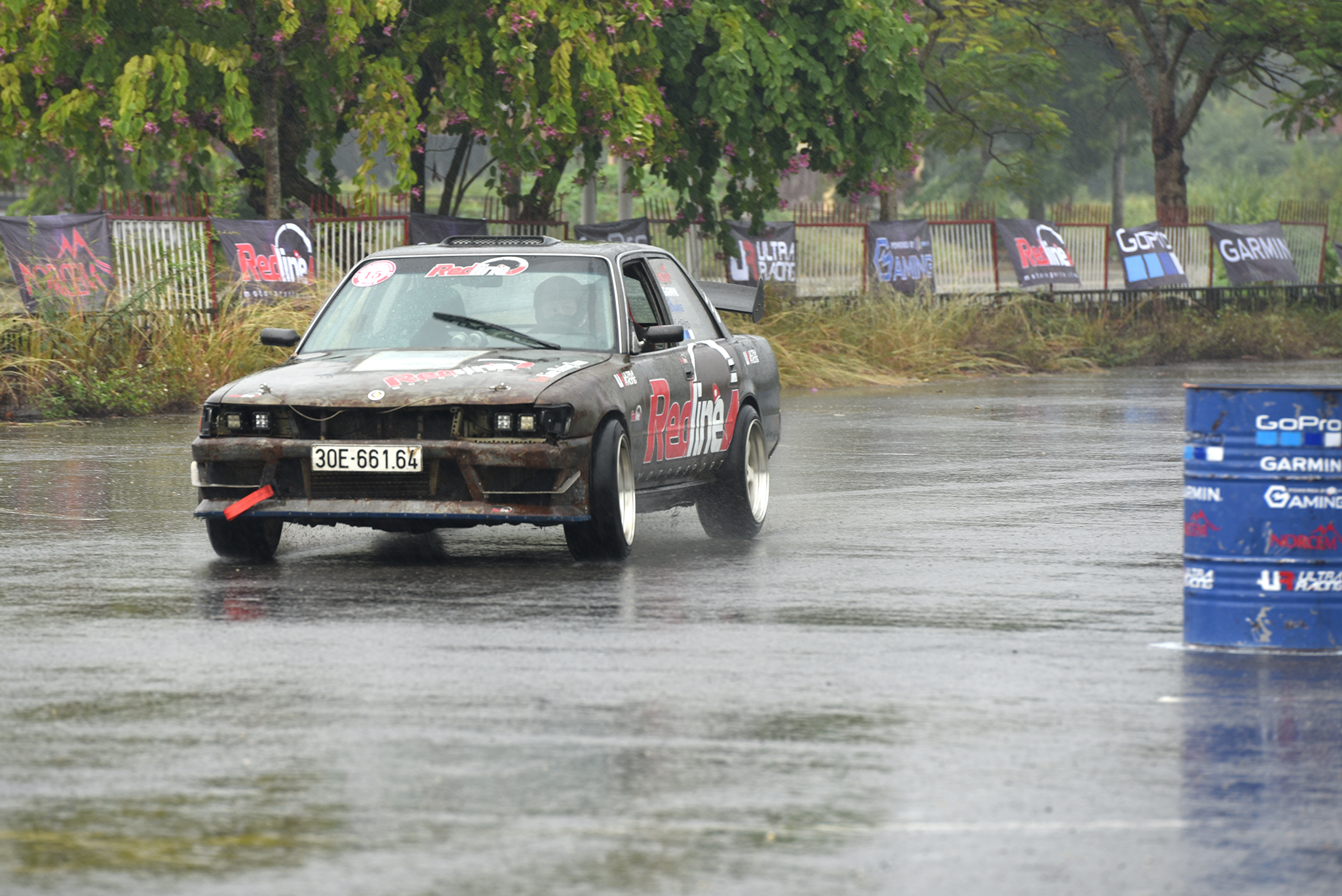Redline Auto Gymkhana Cup Round 3 – Attractive and dramatic redline-autogymkhana-round3-01.jpg