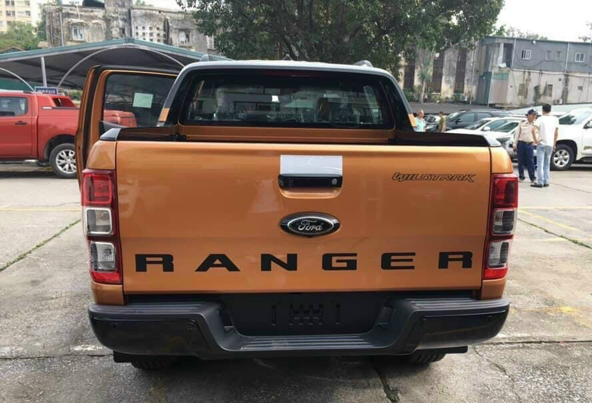 Ford Ranger và Everest 2021 đã có mặt tại Việt Nam 126064860-2774793019400169-4886330750971204894-n.jpg