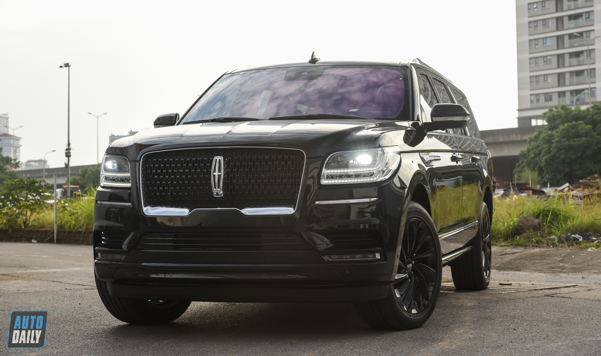 'Khủng long Mỹ' Lincoln Navigator L Black Label 2020 giá ngang LX570 tại Việt Nam dsc-9210.jpg