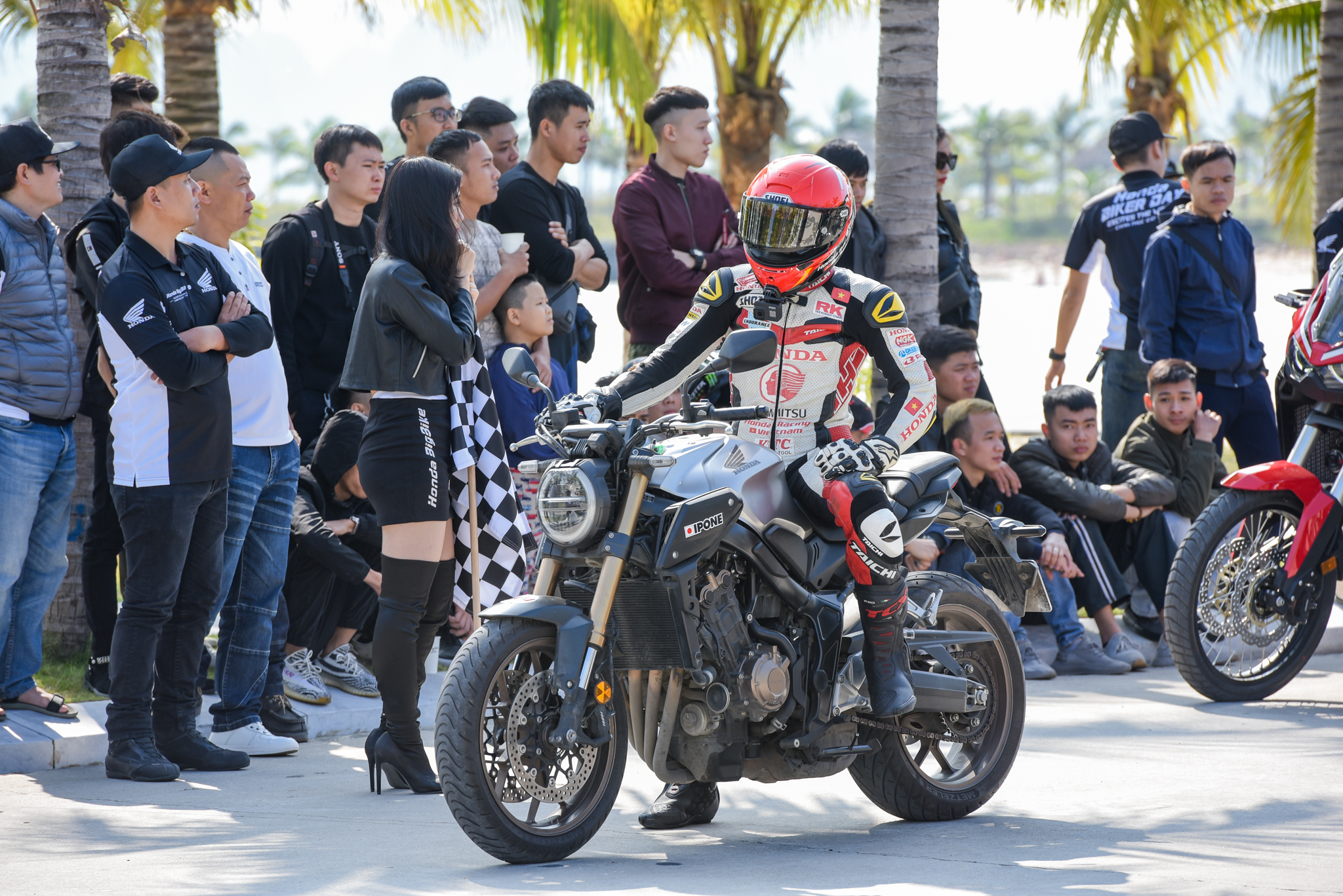 Toàn cảnh Honda Biker Day 2020: Chinh phục đất trời trung-bay-lai-thu-xe-62.jpg