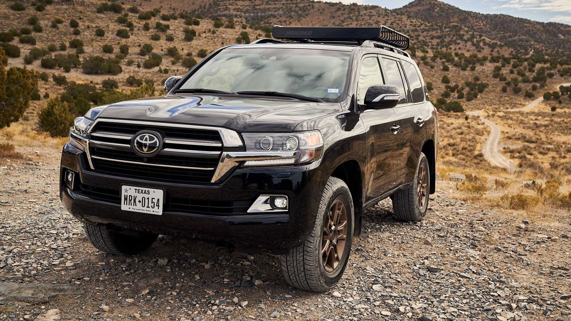 Toyota Land Cruiser – mạnh mẽ vượt mọi địa hình