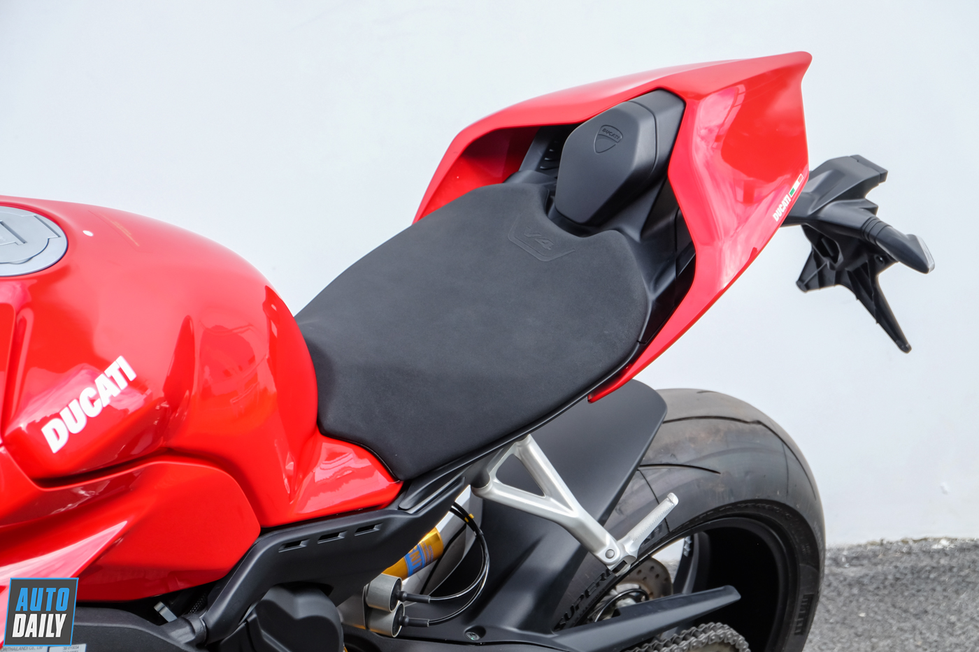 Ducati-Panigale-V4S-2020%20%284%29.JPG