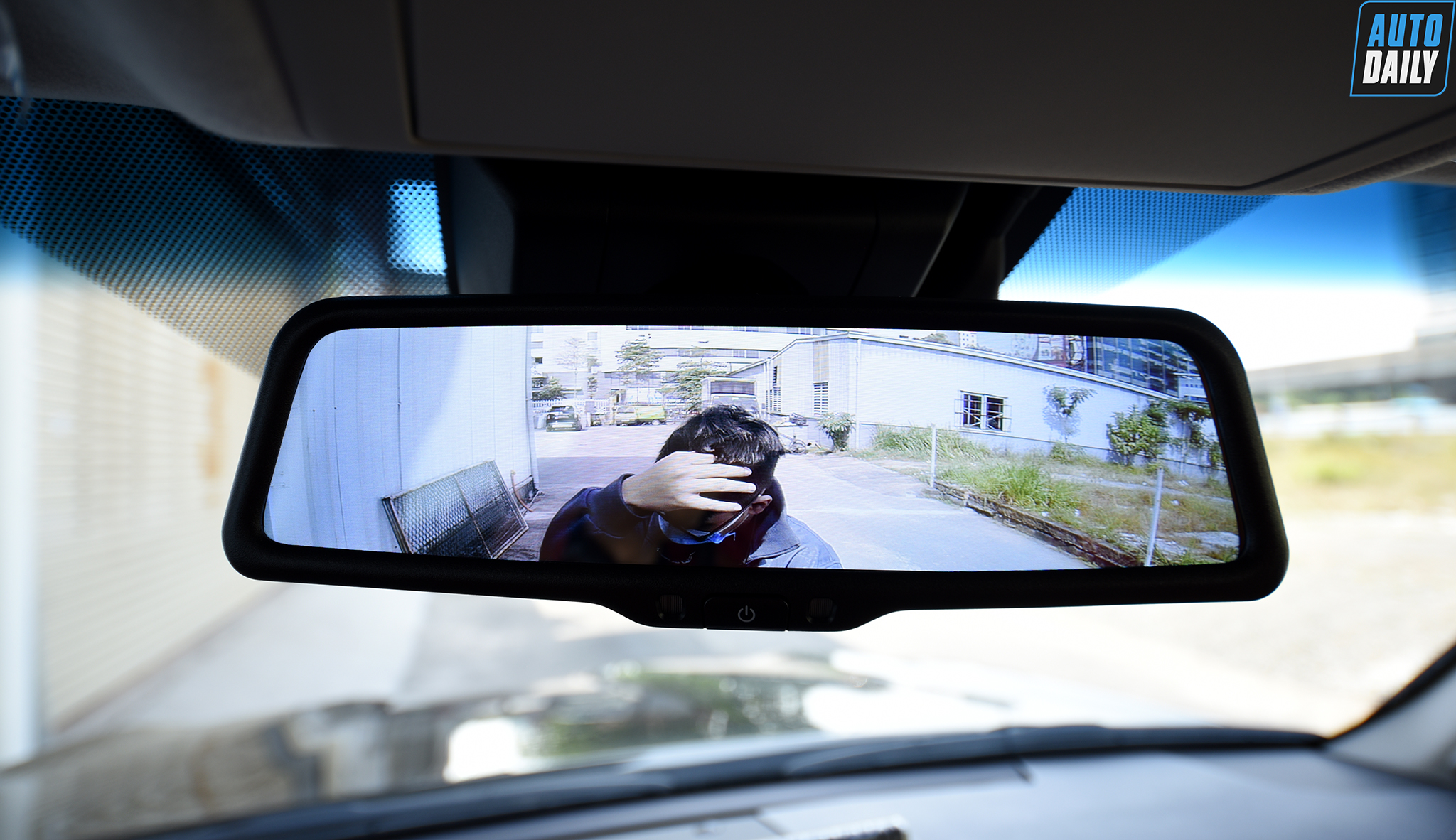 Ảnh chi tiết Lexus LX570 Super Sport 2021 giá hơn 9 tỷ tại Việt Nam 21.jpg