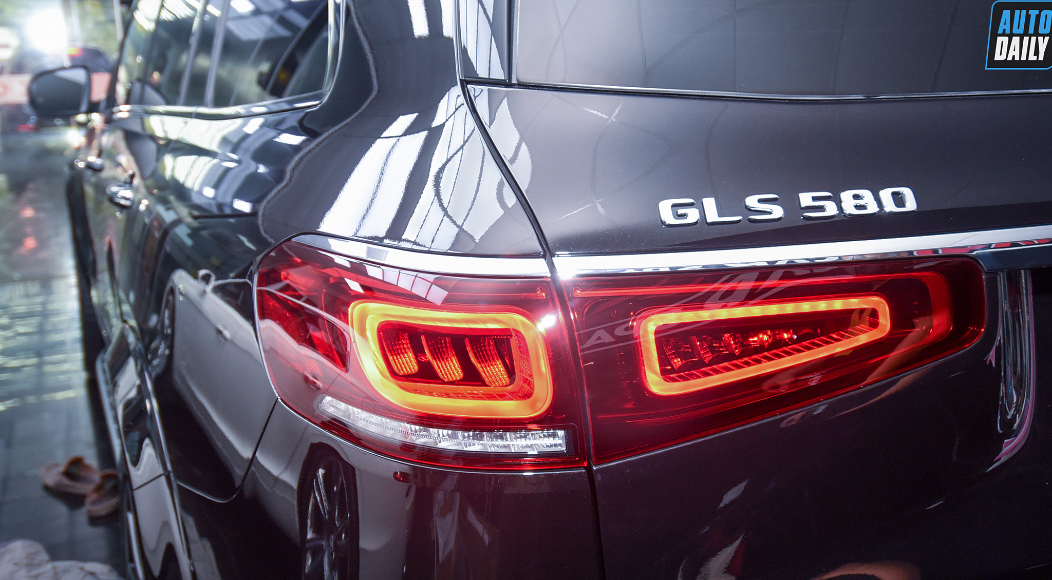 Ảnh chi tiết Mercedes-Benz GLS 580 2020 giá hơn 9 tỷ tại Việt Nam 14.jpg