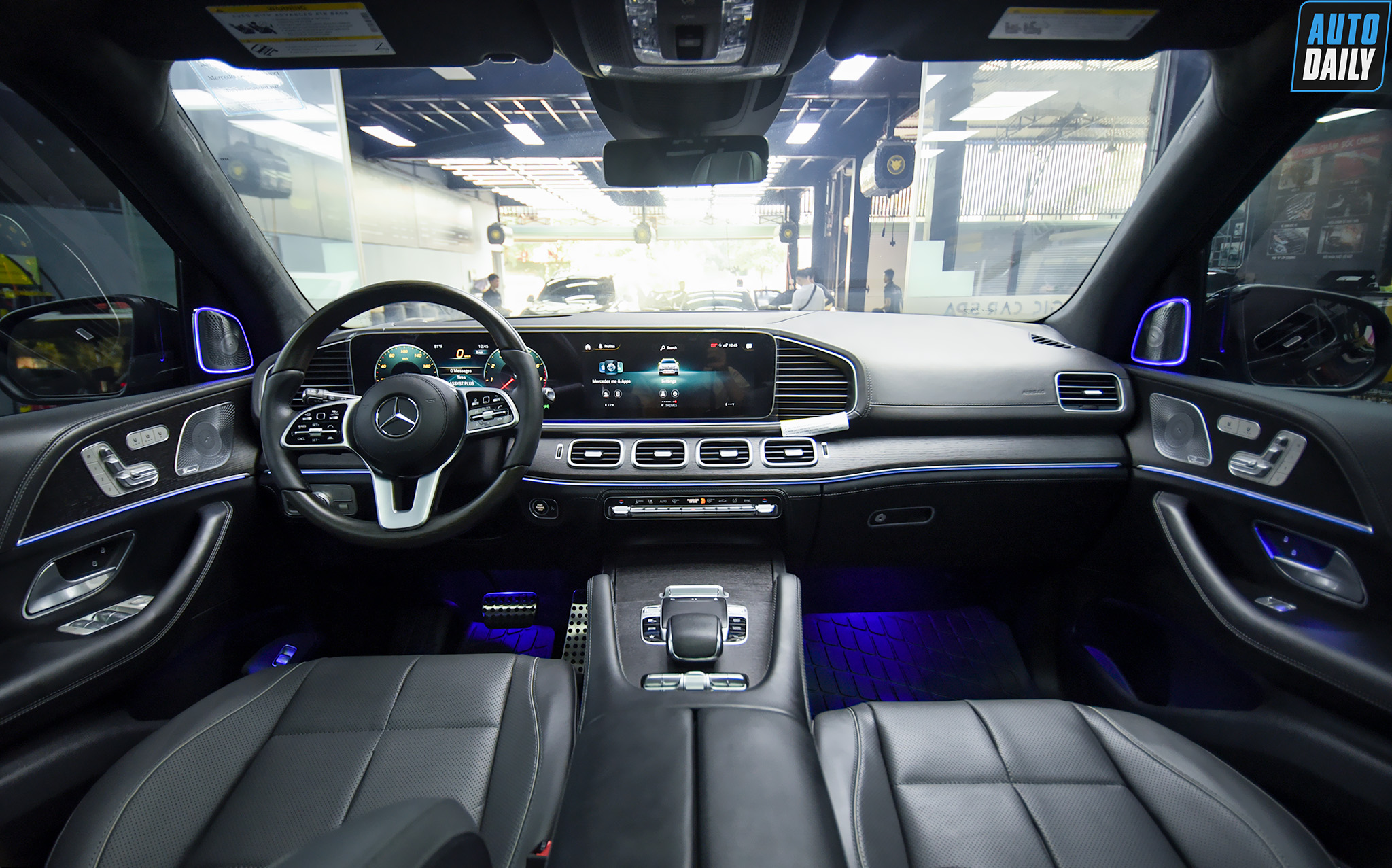 Ảnh chi tiết Mercedes-Benz GLS 580 2020 giá hơn 9 tỷ tại Việt Nam 23.jpg