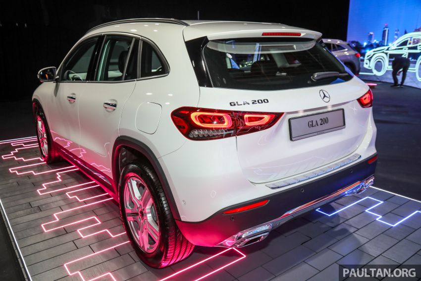 2020-mercedes-gla-200-preview-malaysia-ext-2-850x567.jpg