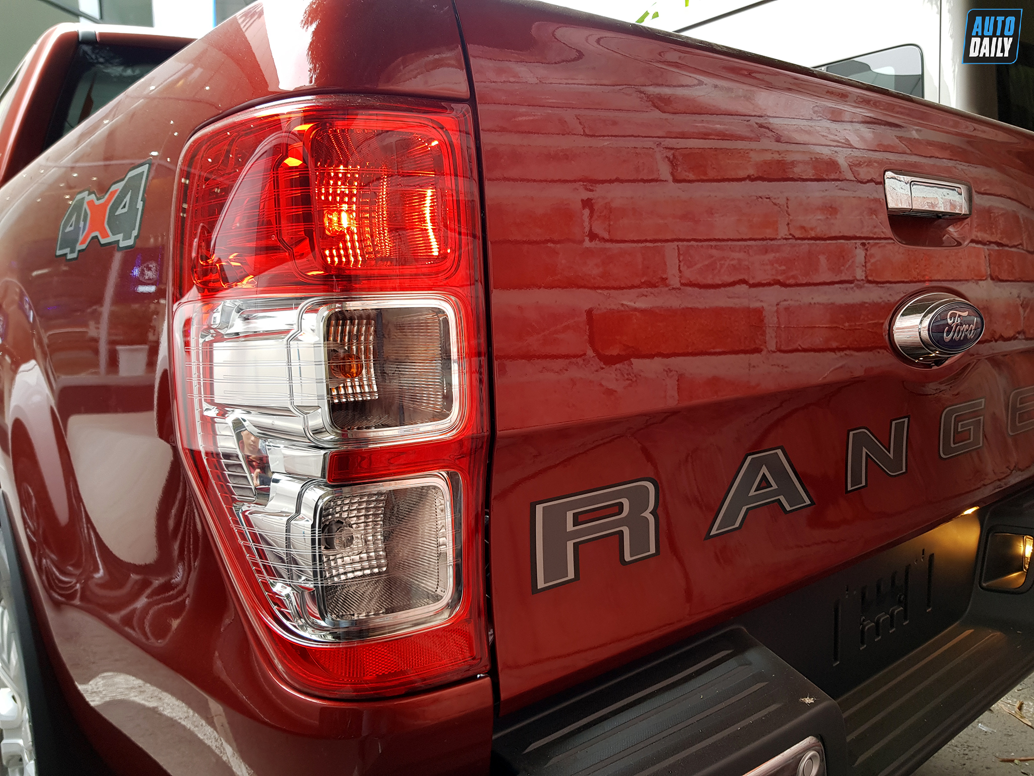 Ford Ranger 2021 về đại lý, giá từ 616 triệu đồng ford-ranger-18.jpg