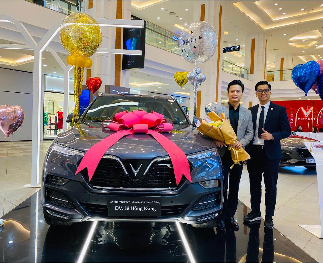 Diễn viên Hồng Đăng tậu VinFast Lux SA2.0 vinfast-3.jpg