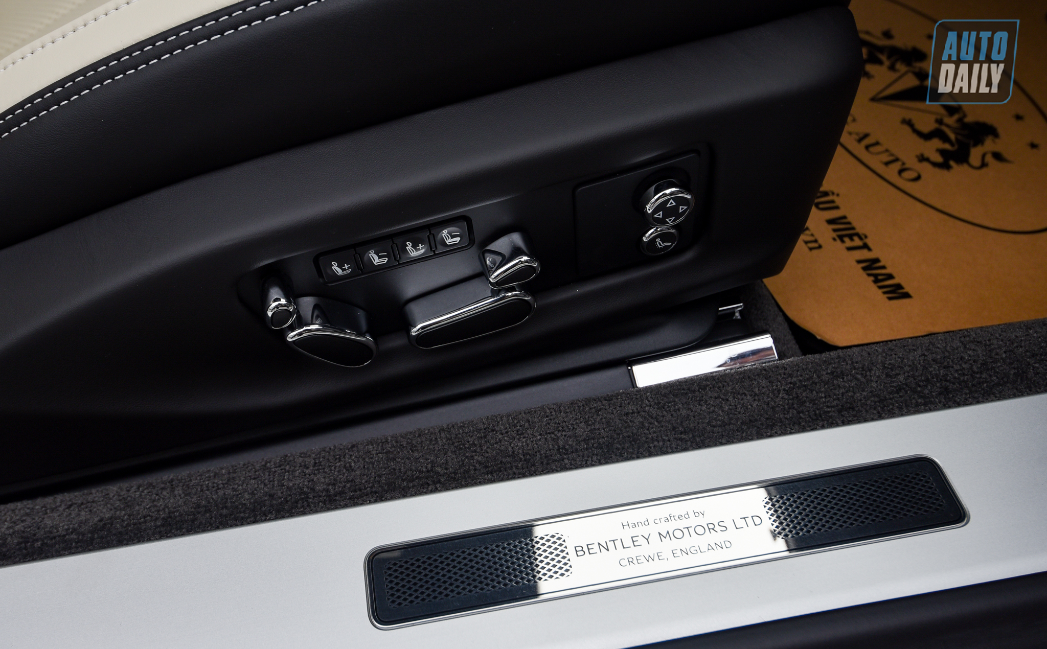 Tất tần tật về Bentley Continental GT V8 2020 thứ 2 tại Việt Nam dsc-4723.jpg
