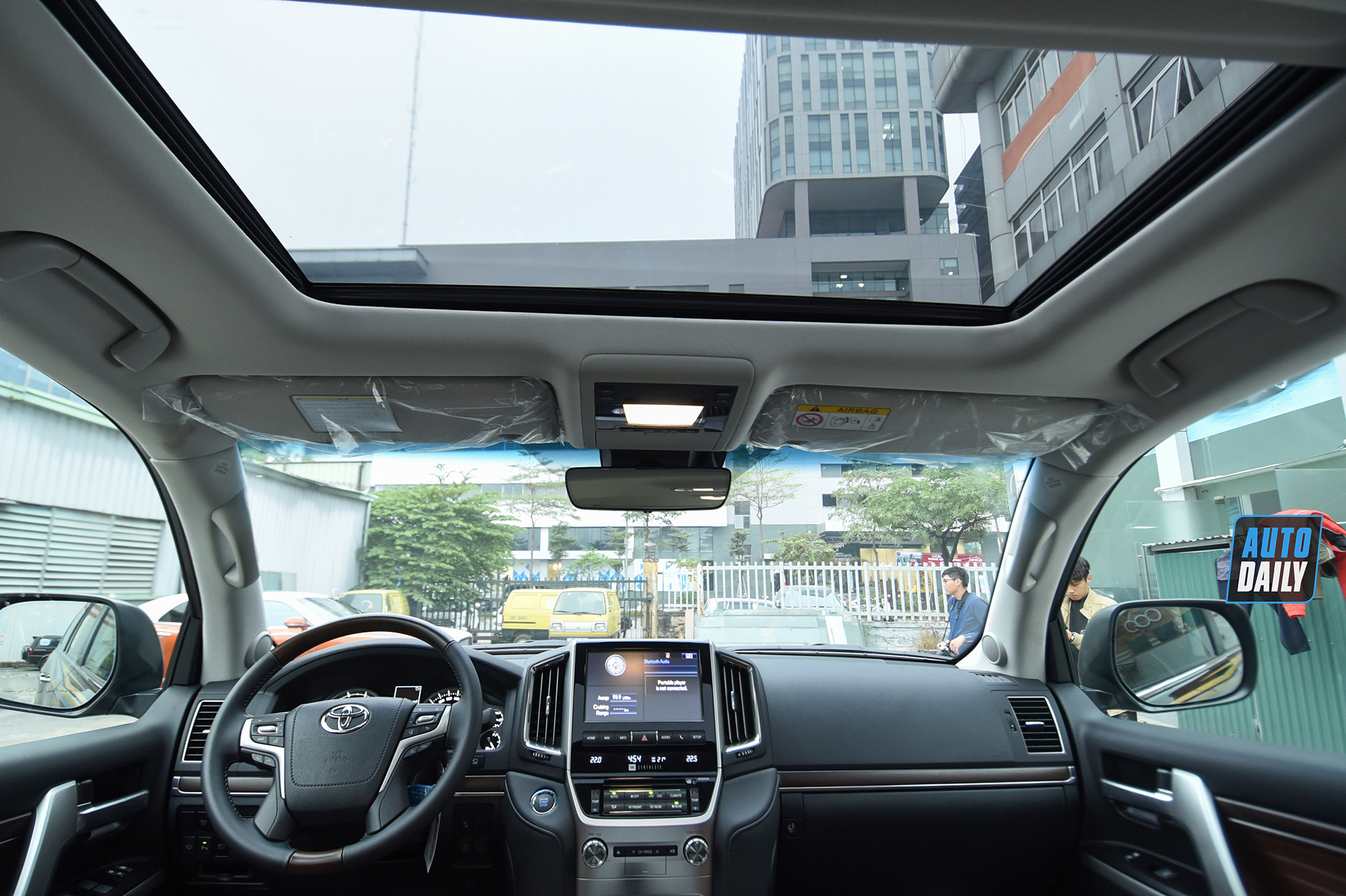 Ảnh chi tiết Toyota Land Cruiser VXS V8 5.7L 2021 tại Việt Nam dsc-2282-copy.jpg