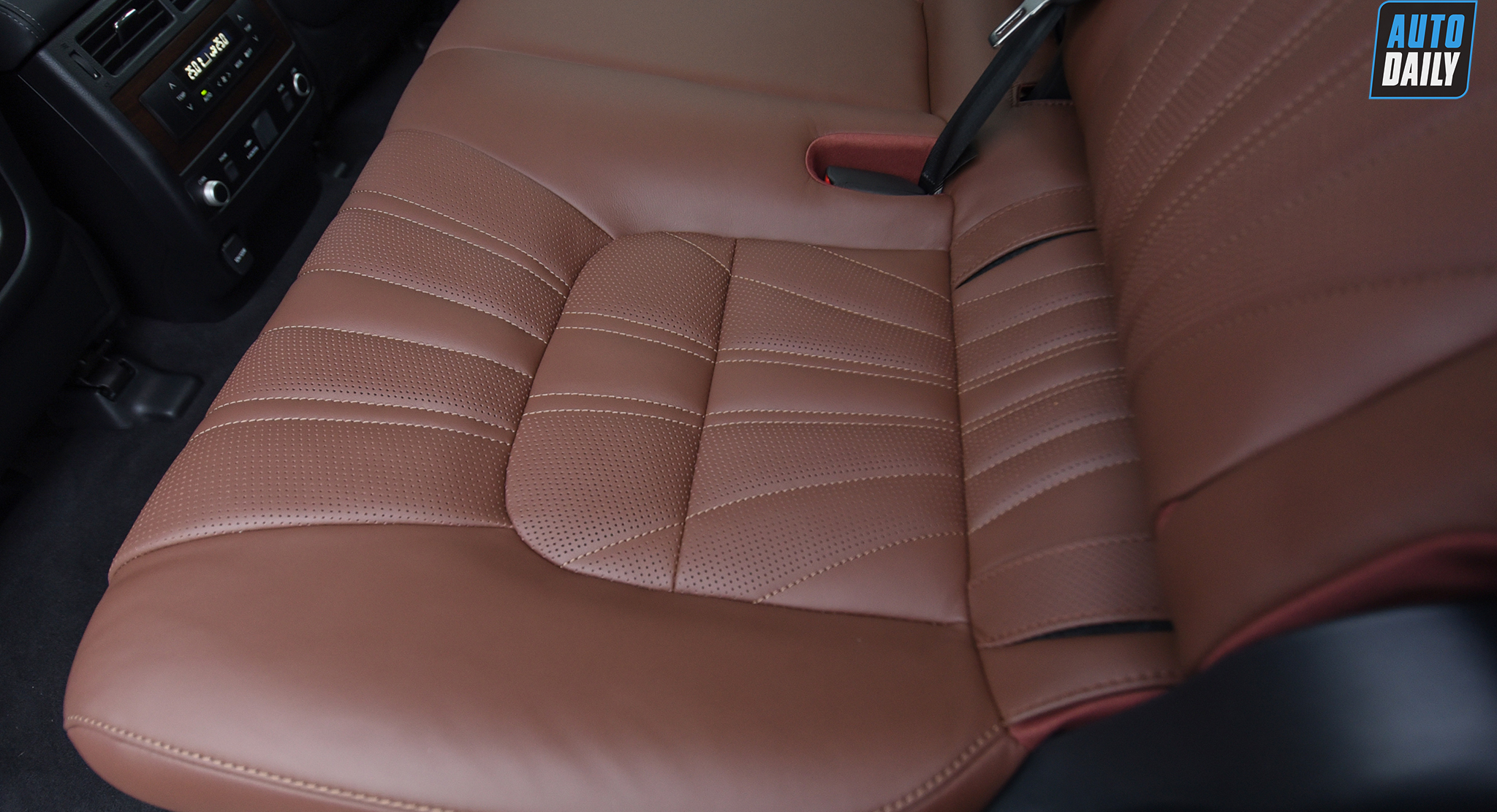 Ảnh chi tiết Toyota Land Cruiser VXS V8 5.7L 2021 tại Việt Nam dsc-2298-copy.jpg