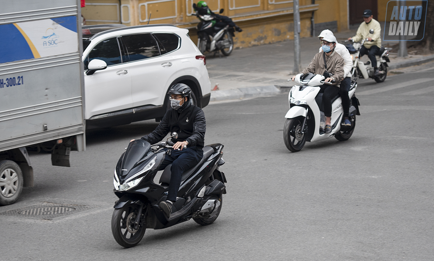 Xe máy Honda đời mới tại Việt Nam đồng loạt bỏ công tắc đèn dsc-2698-copy.jpg