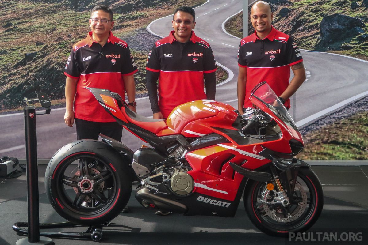 Ducati Superleggera V4 2020 duy nhất tại ĐNÁ có giá bán gần 219.000 USD Ducati-Superleggera-V4-Malaysia-1-1200x800.jpg