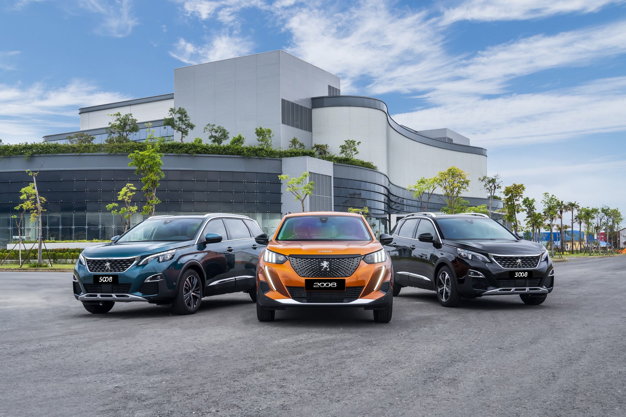 Peugeot kích cầu cuối năm bằng nhiều chương trình ưu đãi hấp dẫn 3-xe-suv.jpg