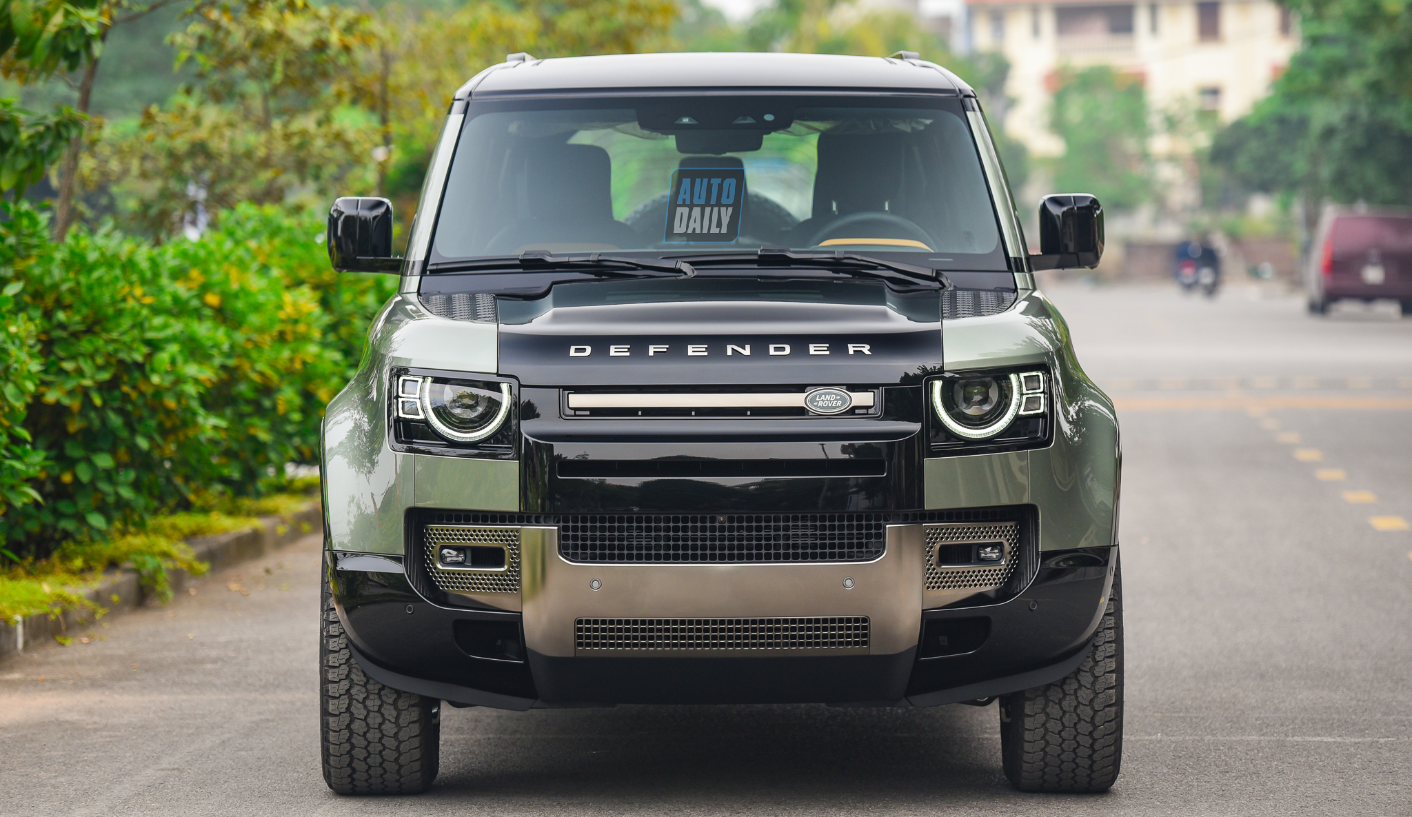 Chi tiết Land Rover Defender 2020 phiên bản đắt nhất tại Việt Nam 34.jpg