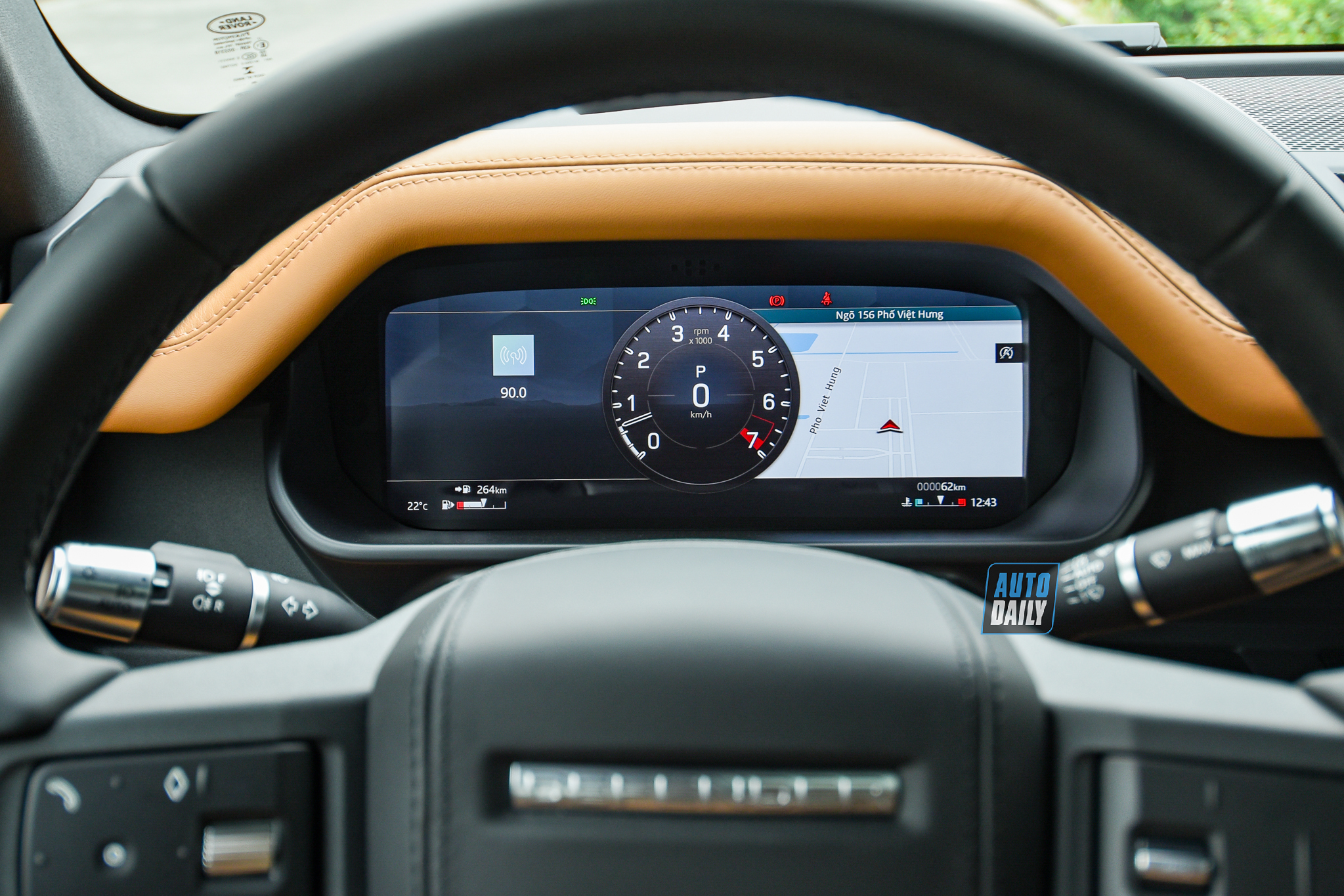 Ảnh chi tiết Land Rover Defender 110 X giá từ 6,31 tỷ tại Việt Nam 9.jpg