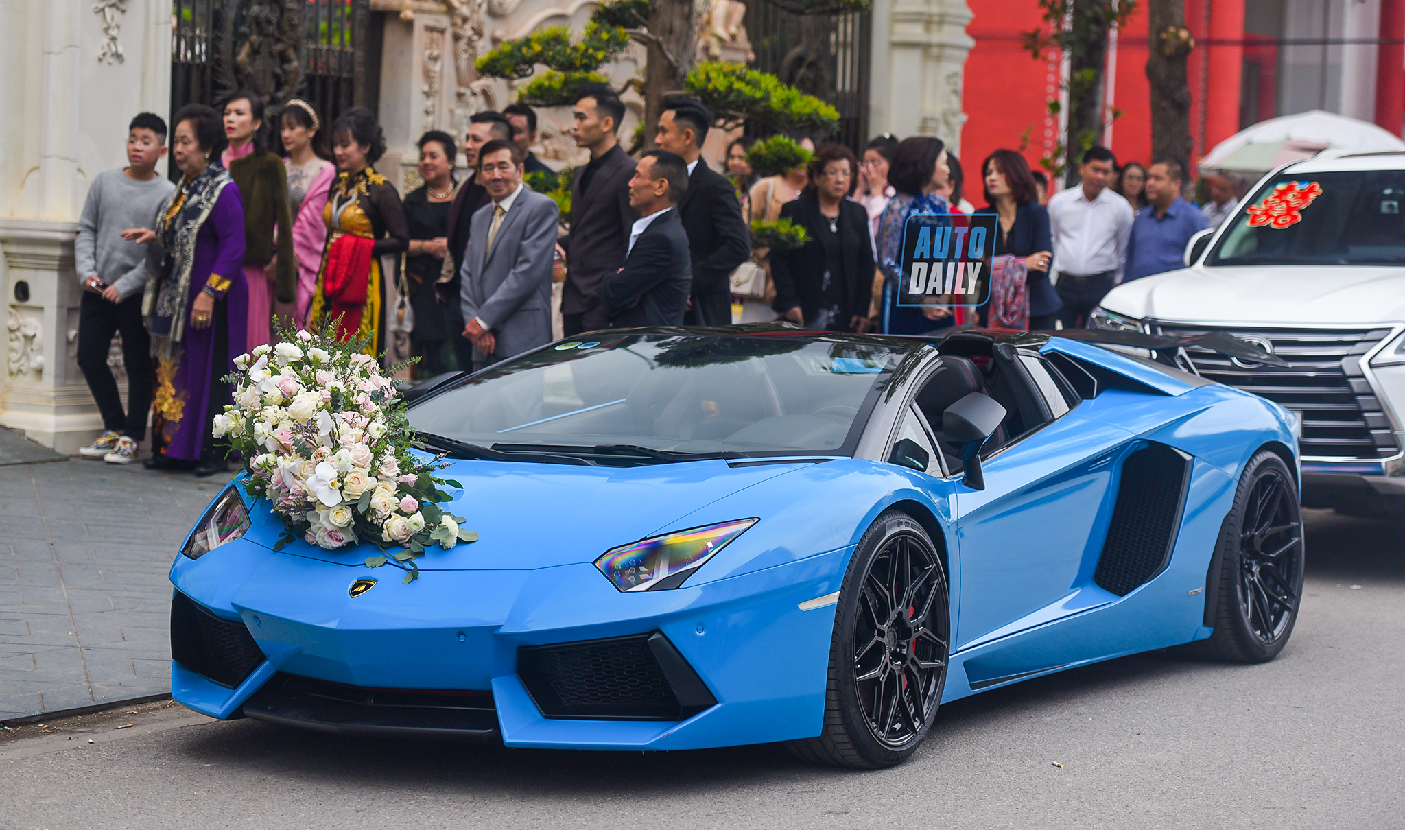 Siêu xe Lamborghini Aventador mui trần làm xe hoa tại Hải Phòng 15.jpg