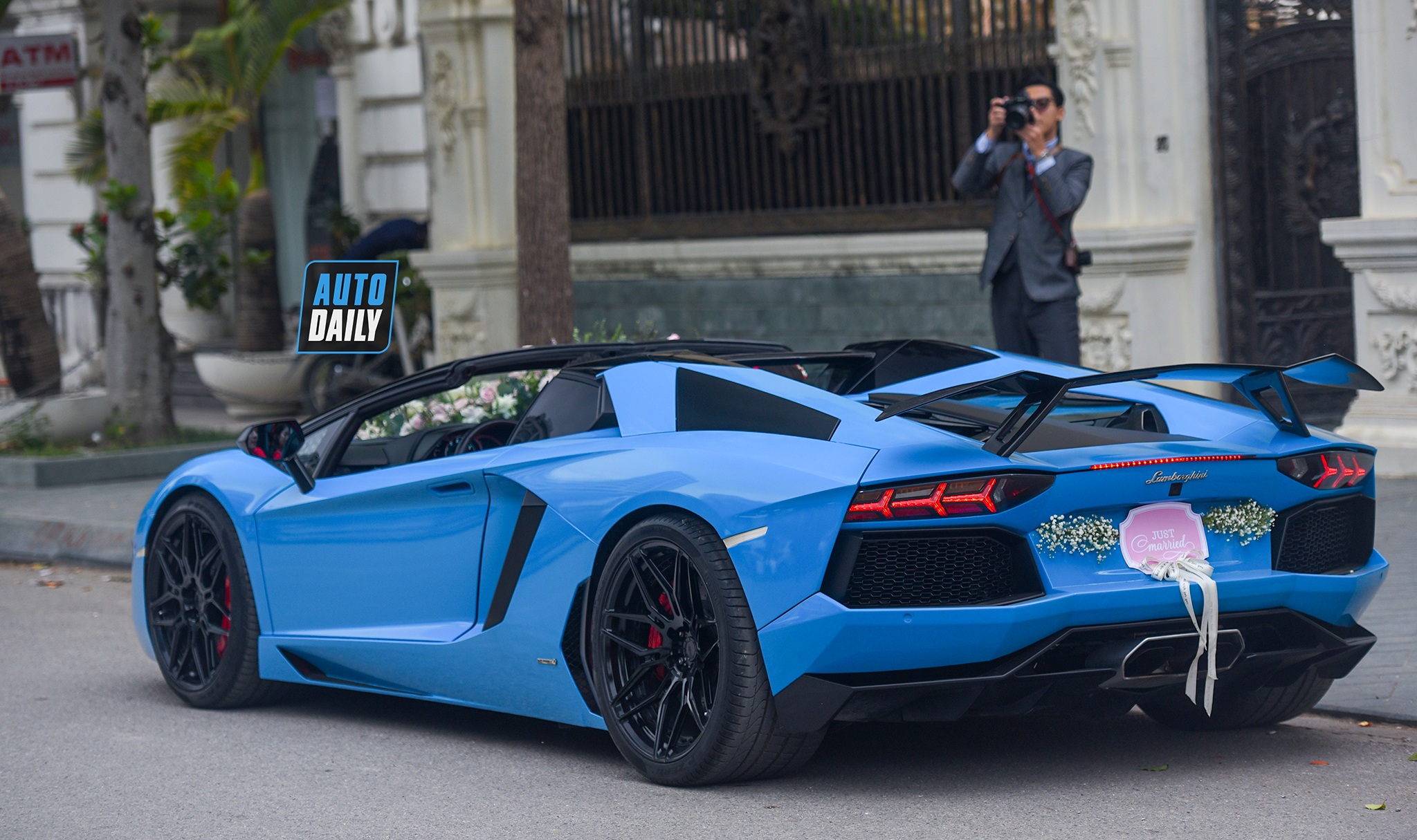 Siêu xe Lamborghini Aventador mui trần làm xe hoa tại Hải Phòng 4.jpg